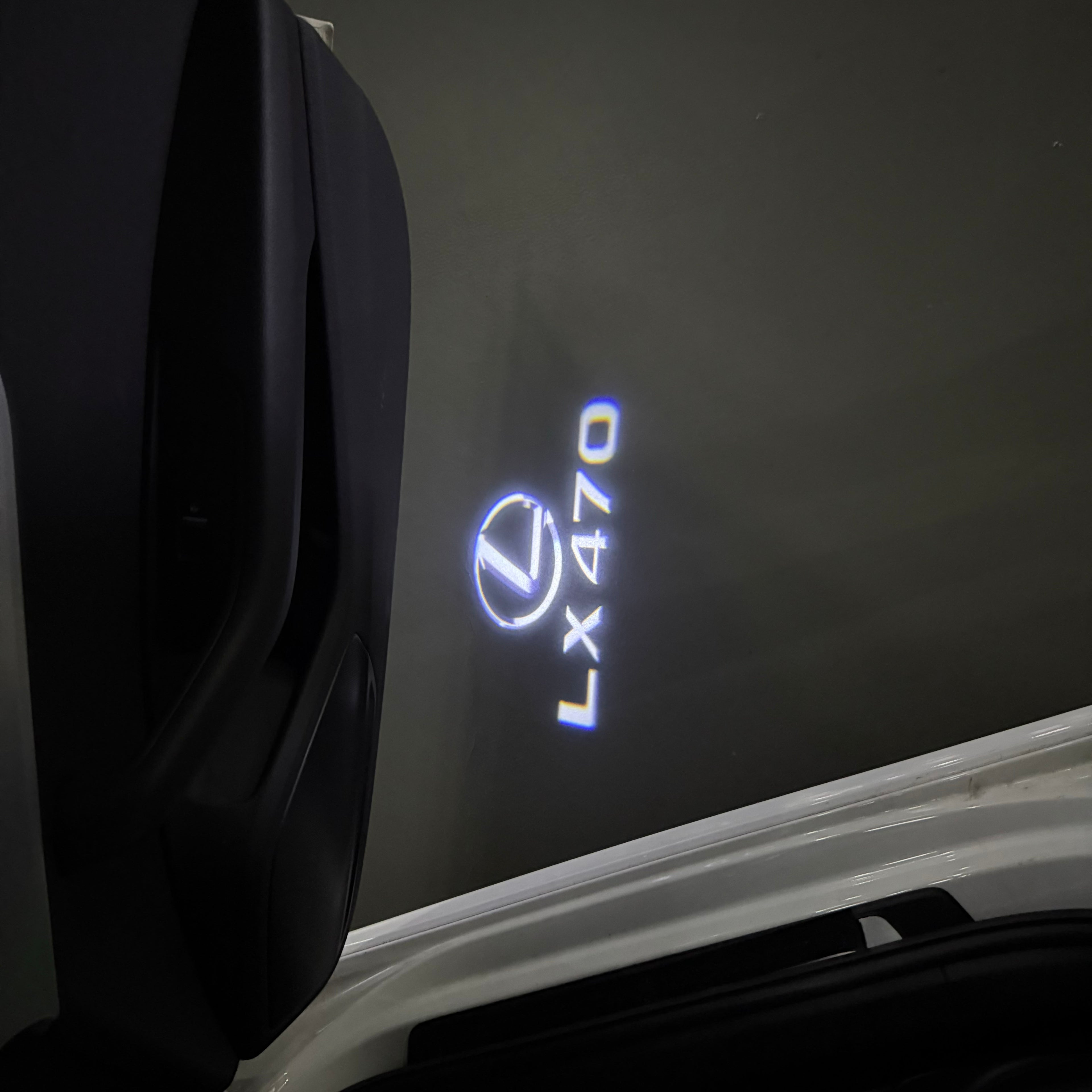 LEXUS LOGO PROJECROTR LIGHTS Nr.01 (quantità 1 = 1 set / 2 luci porta)
