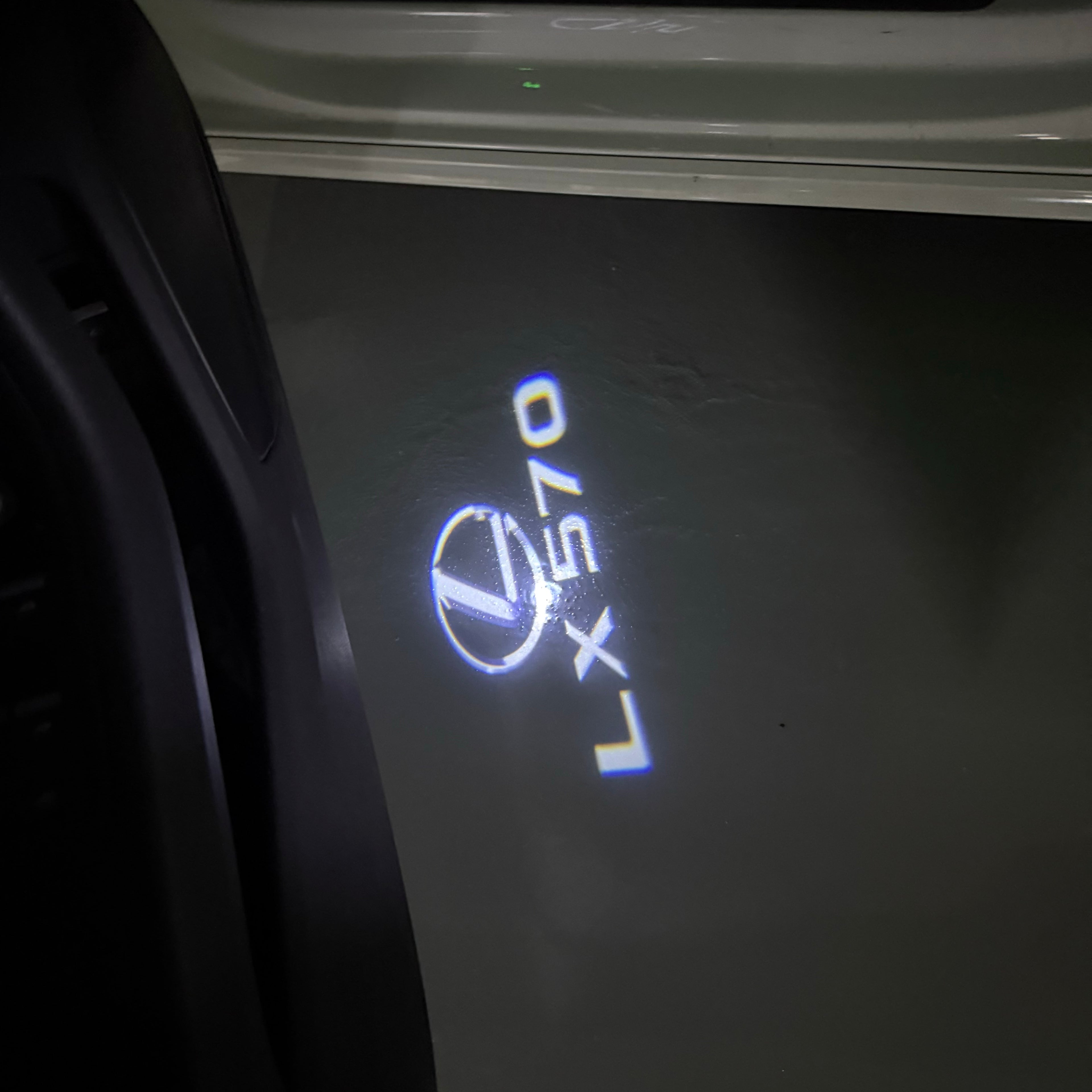 LEXUS LOGO PROJECROTR LIGHTS Nr.01 (quantità 1 = 1 set / 2 luci porta)