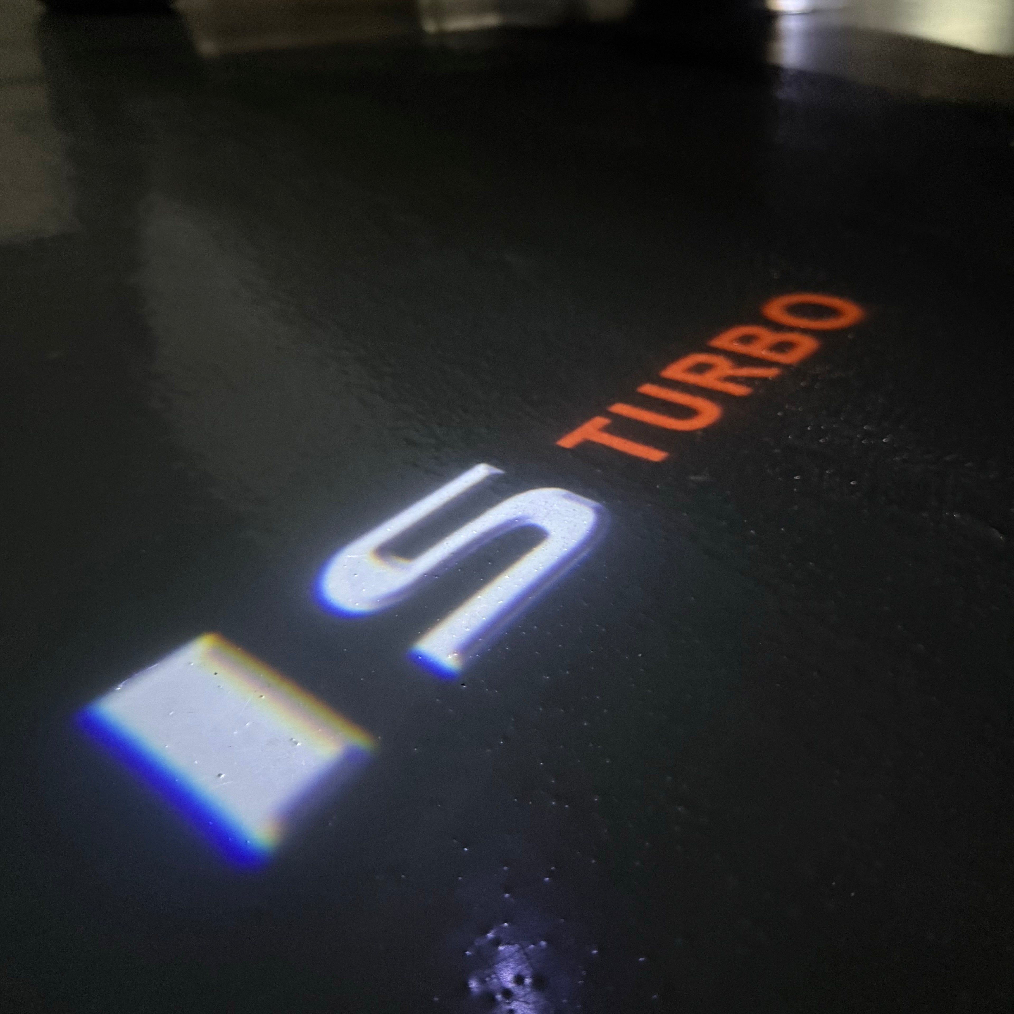 LUCES LEXUS LOGO PROJECROTR Nr.01 (cantidad 1 = 1 juegos / 2 luces de puerta)