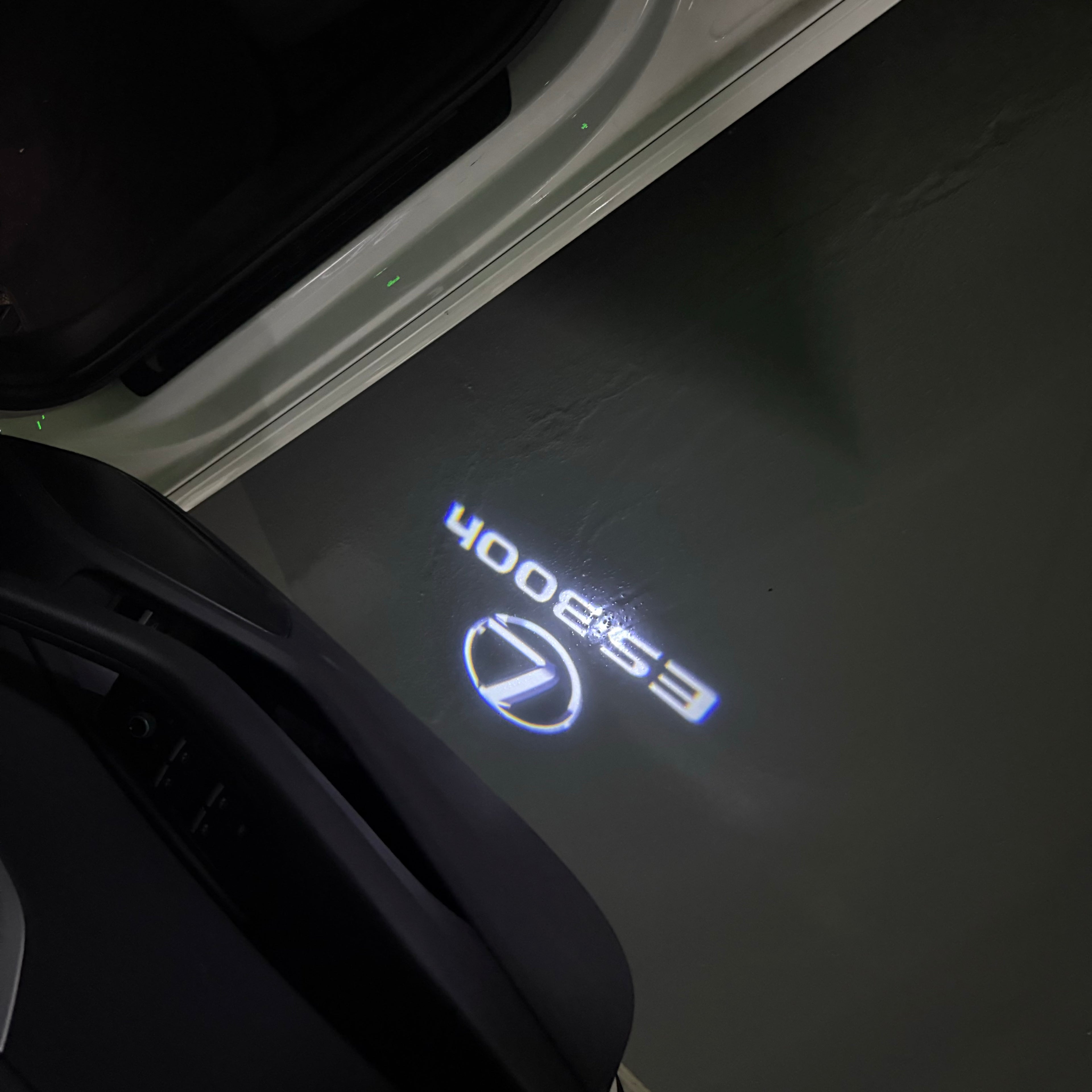 LEXUS  ES 300h LOGO PROJECROTR LIGHTS (quantity 1 = 1 sets/2 door lights)Nr.01a81