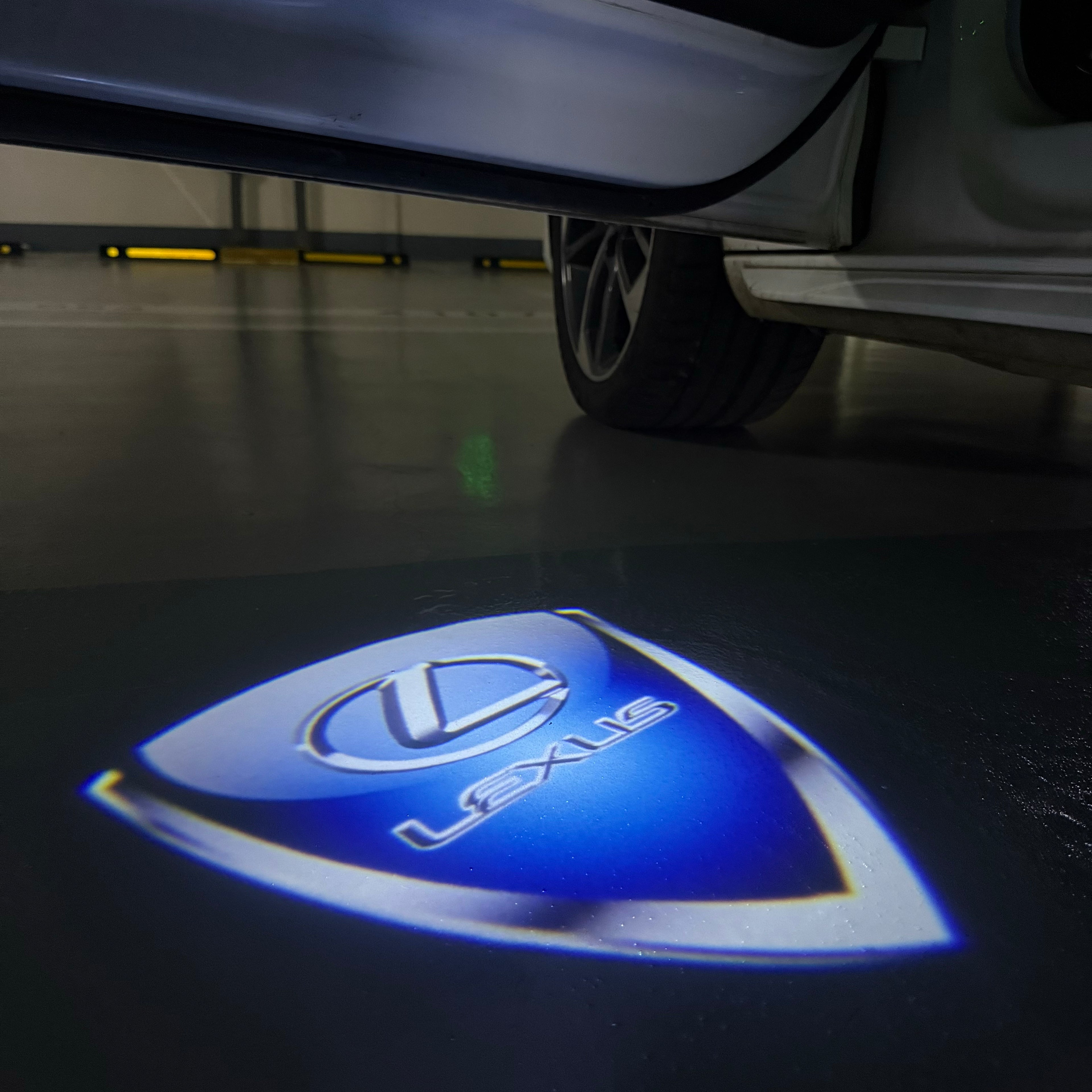 LEXUS LOGO PROJECROTR LIGHTS Nr.01 (quantità 1 = 1 set / 2 luci porta)