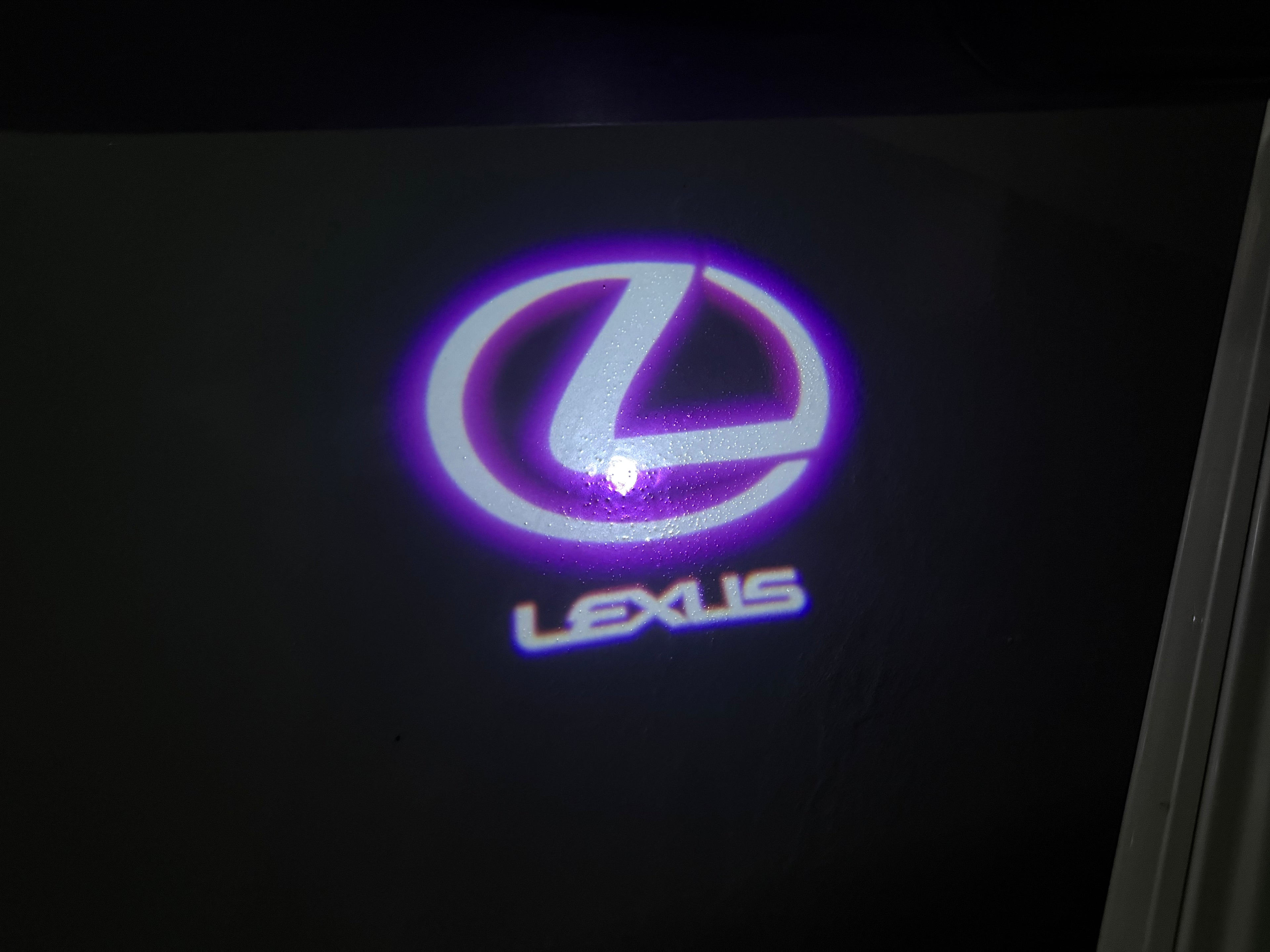 LEXUS LOGO PROJECROTR LIGHTS Nr.01 (quantità 1 = 1 set / 2 luci porta)