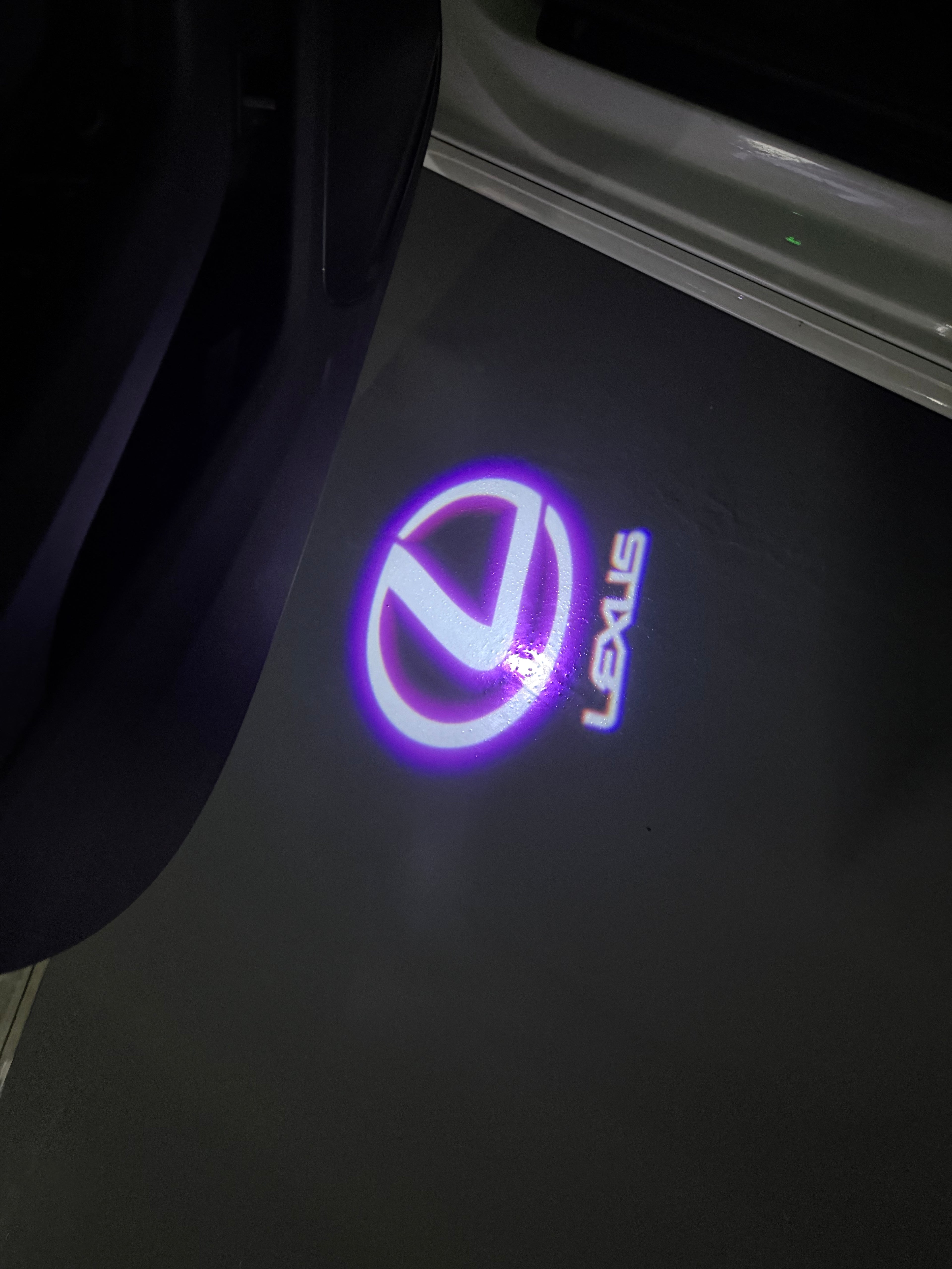 LEXUS LOGO PROJECROTR LIGHTS Nr.01 (quantità 1 = 1 set / 2 luci porta)