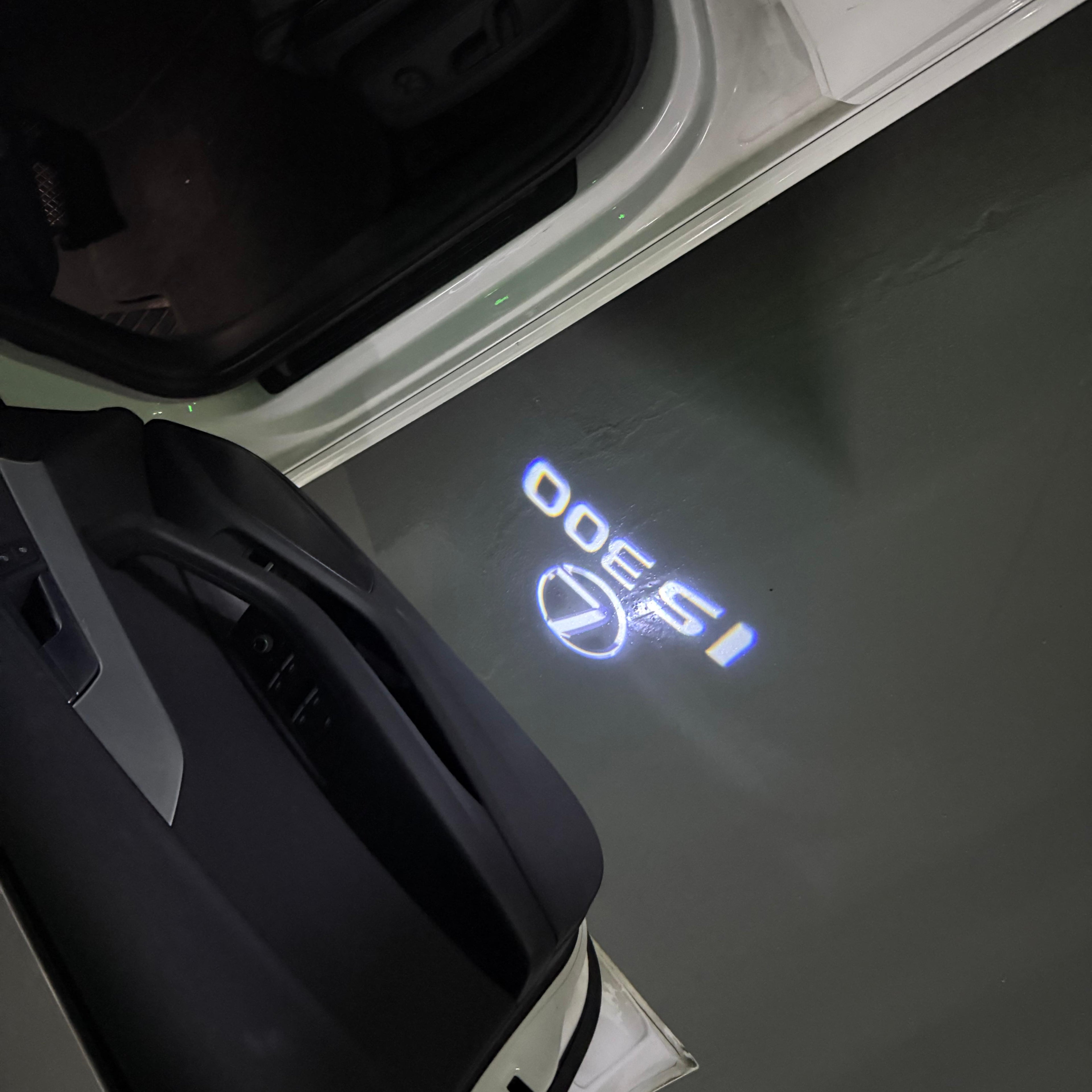 LEXUS LOGO PROJECROTR LIGHTS Nr.01 (quantità 1 = 1 set / 2 luci porta)