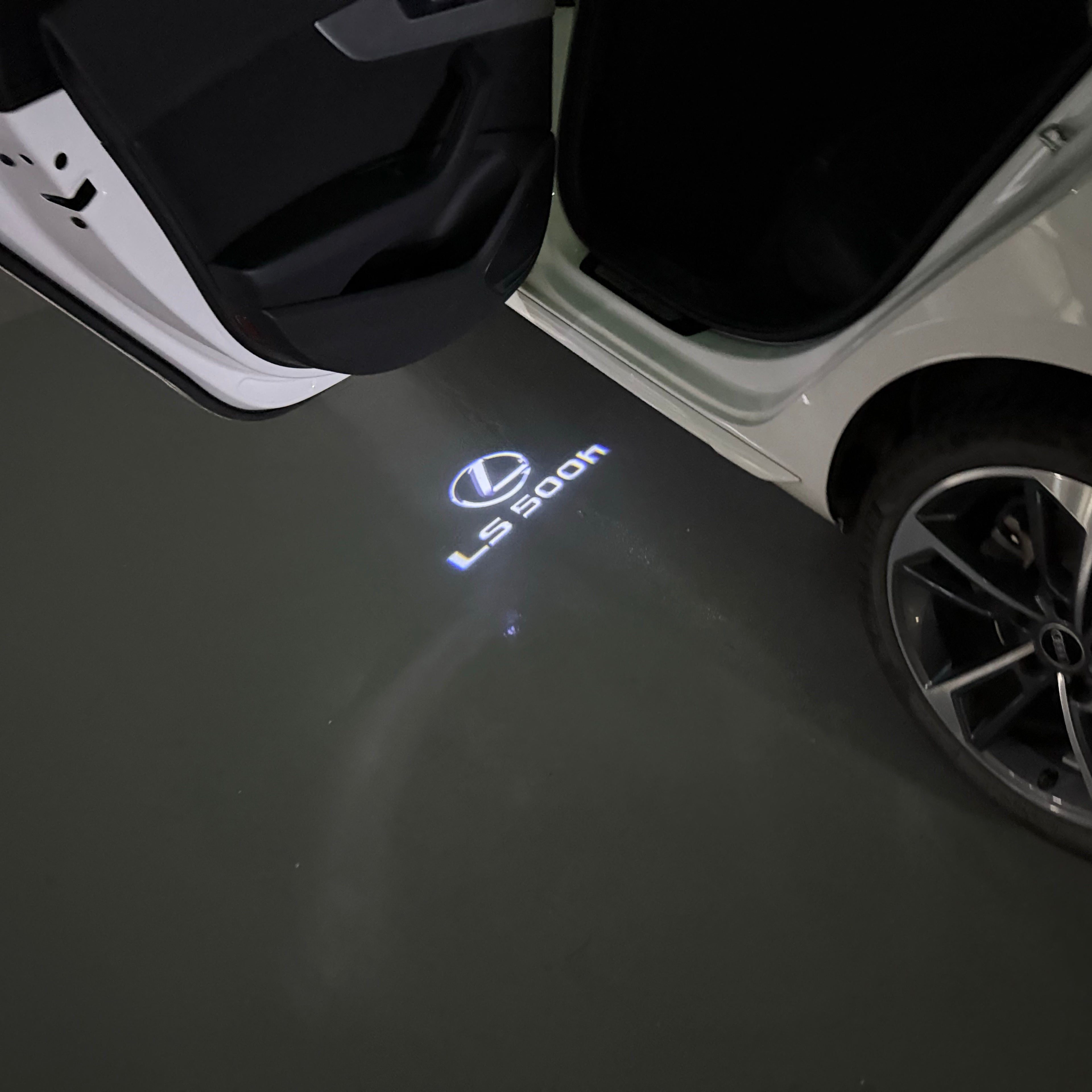 LEXUS LOGO PROJECROTR LIGHTS Nr.01 (quantità 1 = 1 set / 2 luci porta)