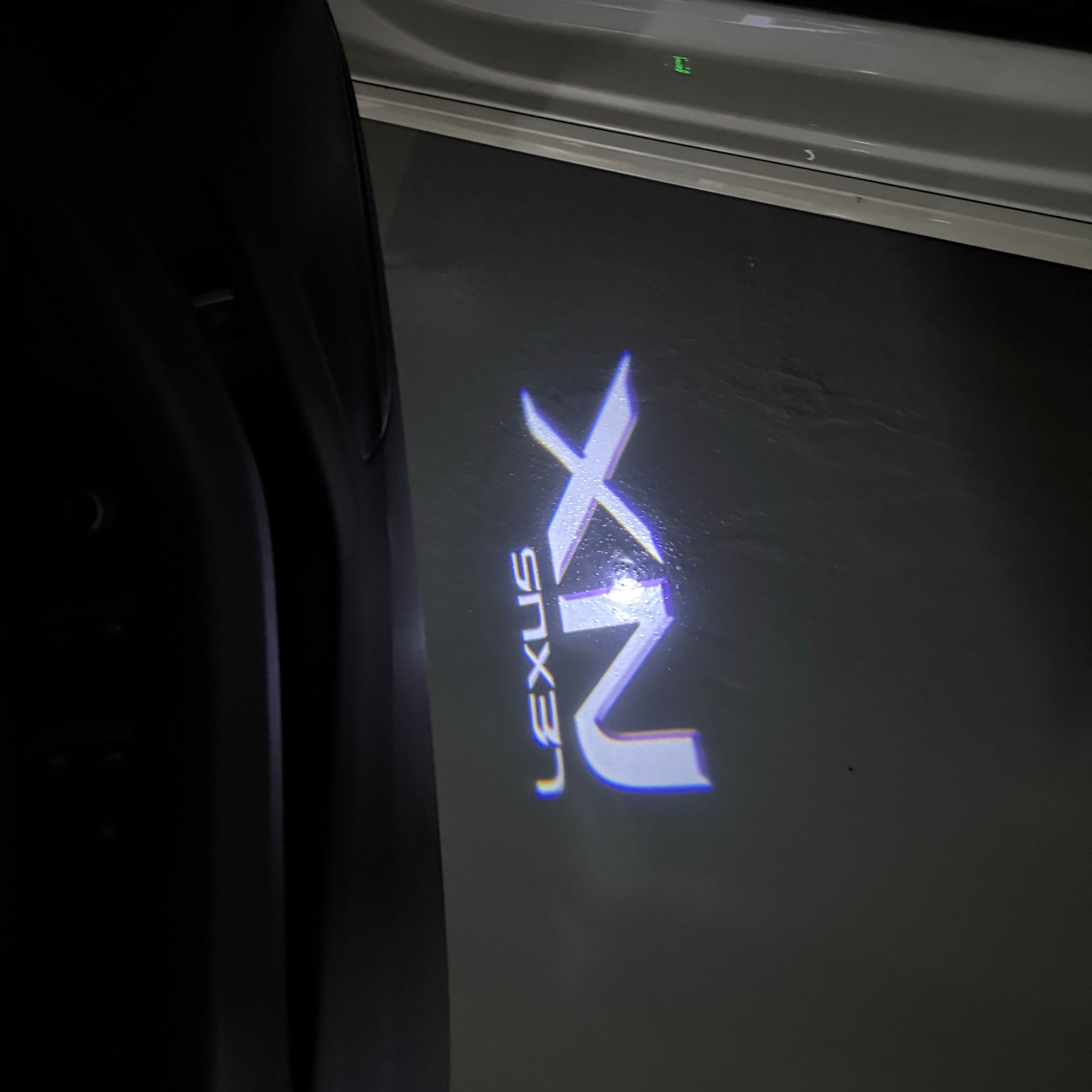 LEXUS LOGO PROJECROTR LIGHTS Nr.01 (quantità 1 = 1 set / 2 luci porta)