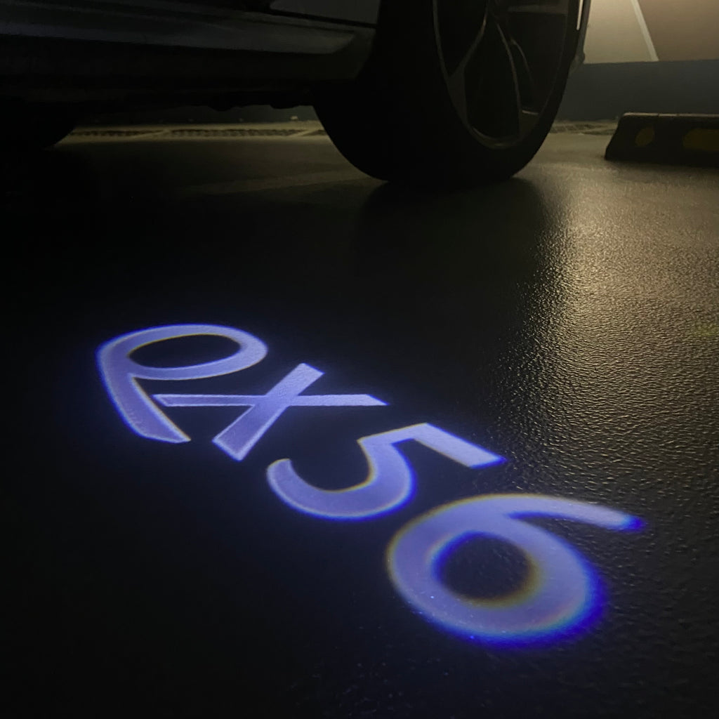INFINTI QX56 LOGO PROJECROTR LIGHTS Nr.71 (cantidad 1 = 1 juego/2 luces de puerta)