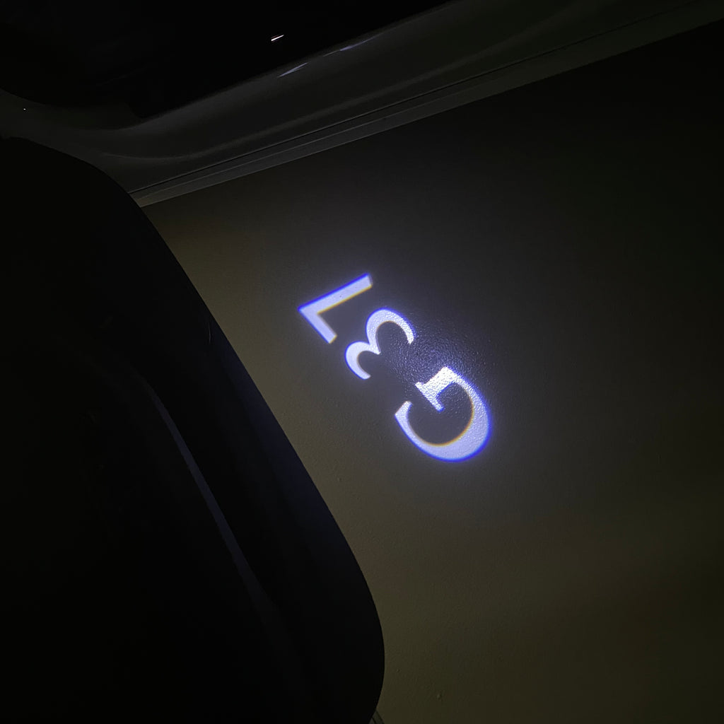 INFINTI G37 LOGO PROJECROTR أضواء Nr.56 (الكمية 1 = 1 مجموعات / 2 أضواء الباب)
