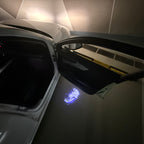 BMW M3 LOGO PROJECTOR LIGHTS Nr.24 (الكمية 1 = 1 مجموعة / 2 أضواء باب)