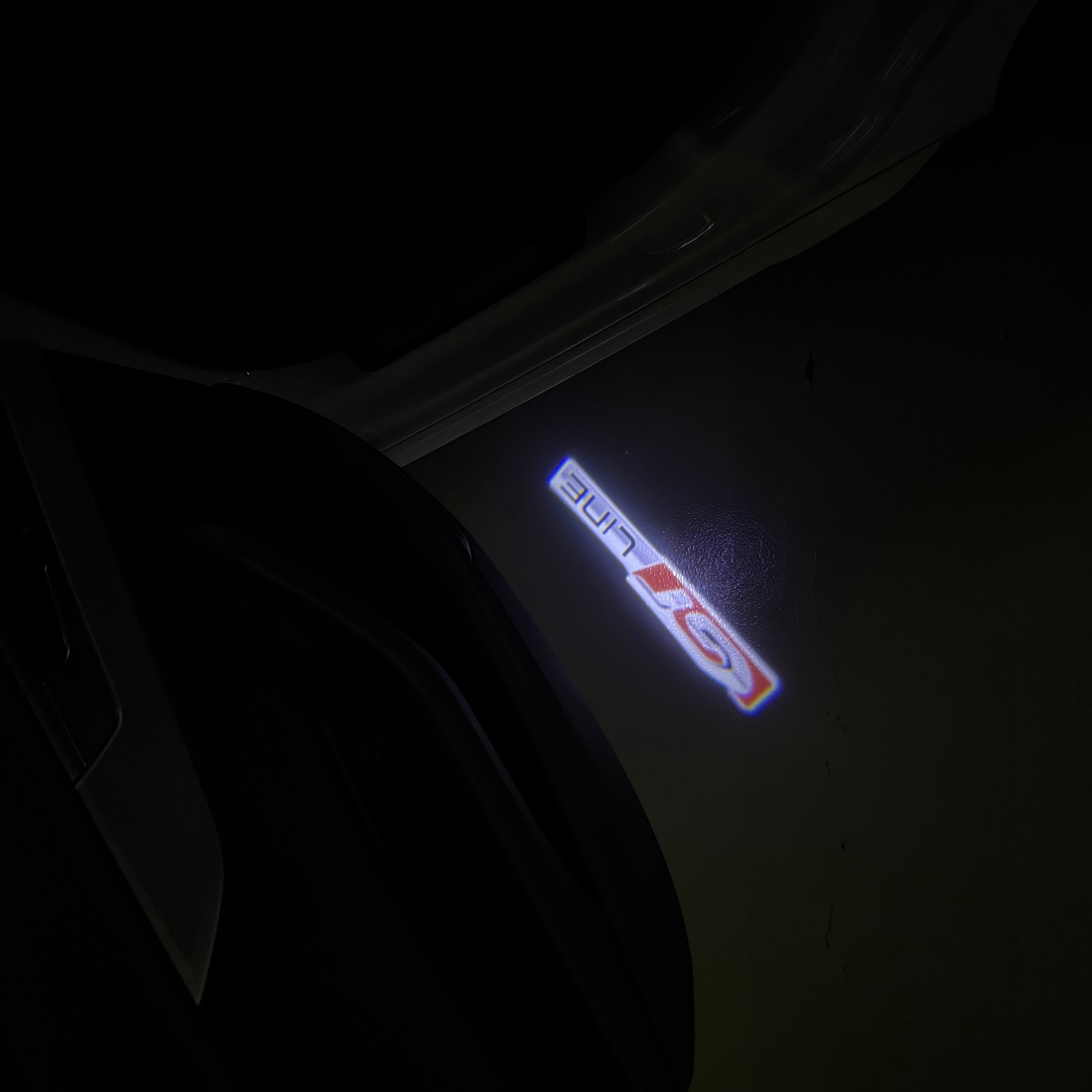 PEUGEOT   GT  LINE  LOGO PROJECTOT LIGHTS (quantity 1 = 1 sets/2 door lights) Nr.6024q62
