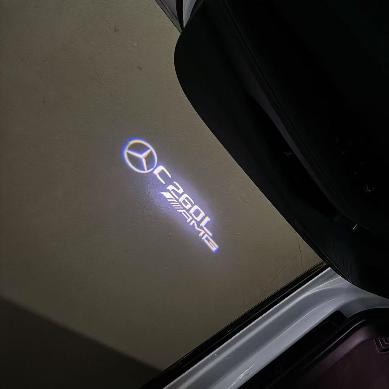 LUCI PROIETTORI LOGO MERCEDES BENZ Nr.03 (quantità 1 = 1 set / 2 luci porta)