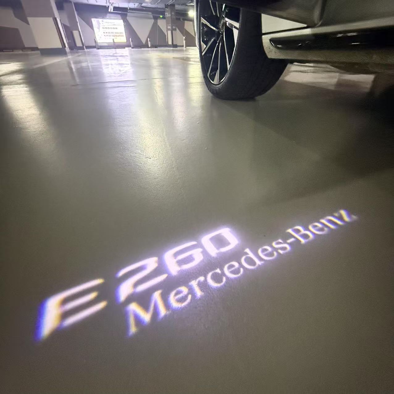 أضواء بروجكتور شعار MERCEDES BENZ رقم 03 (الكمية 1 = 1 مجموعة / 2 أضواء باب)