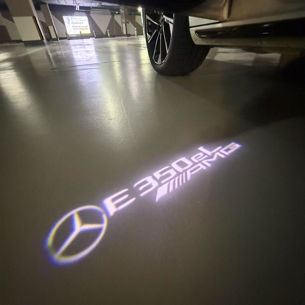 أضواء بروجكتور شعار MERCEDES BENZ رقم 03 (الكمية 1 = 1 مجموعة / 2 أضواء باب)