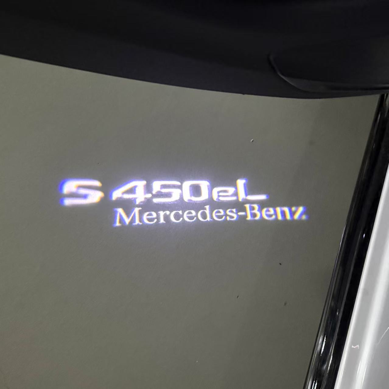 أضواء بروجكتور شعار MERCEDES BENZ رقم 03 (الكمية 1 = 1 مجموعة / 2 أضواء باب)