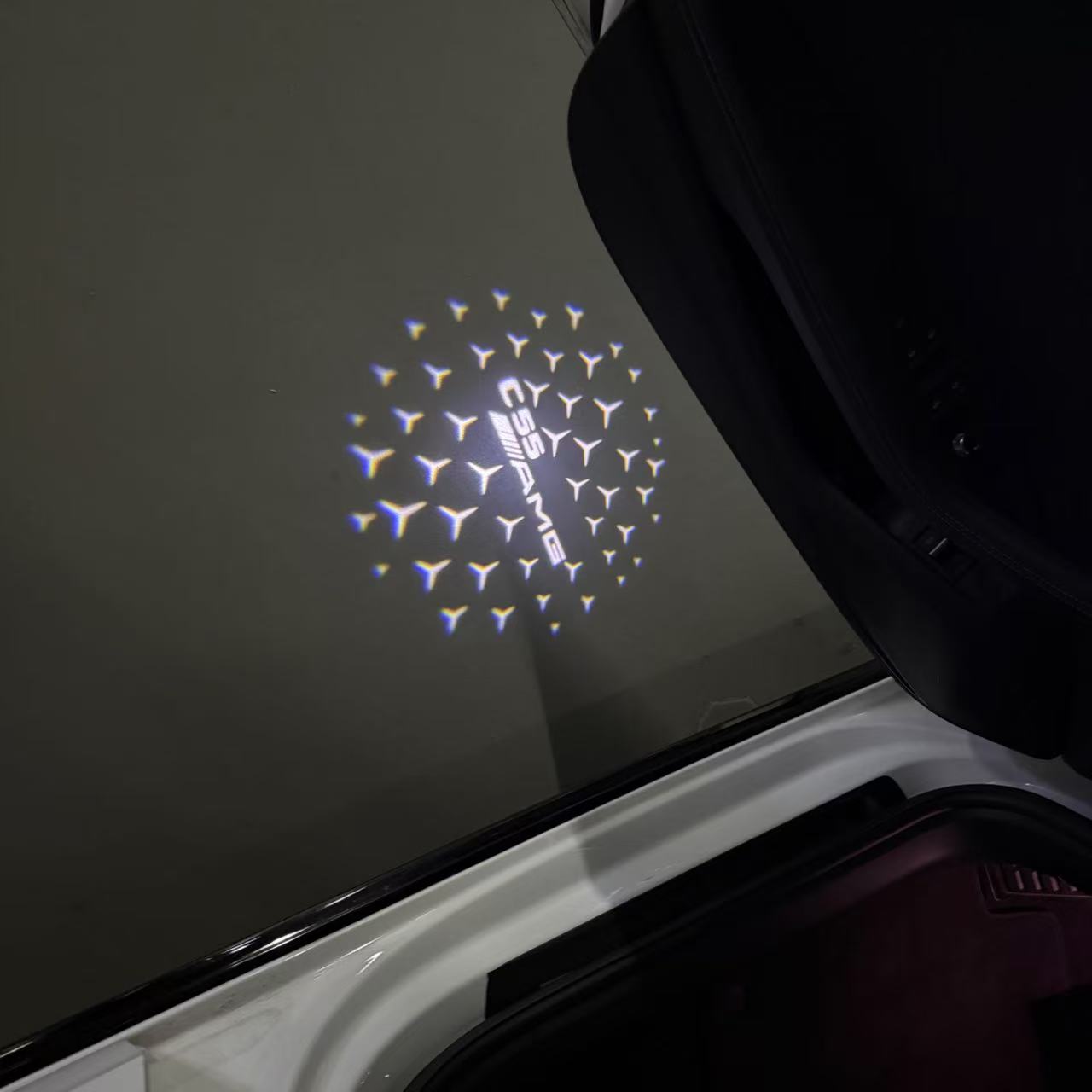LUCI PROIETTORI LOGO MERCEDES BENZ Nr.03 (quantità 1 = 1 set / 2 luci porta)