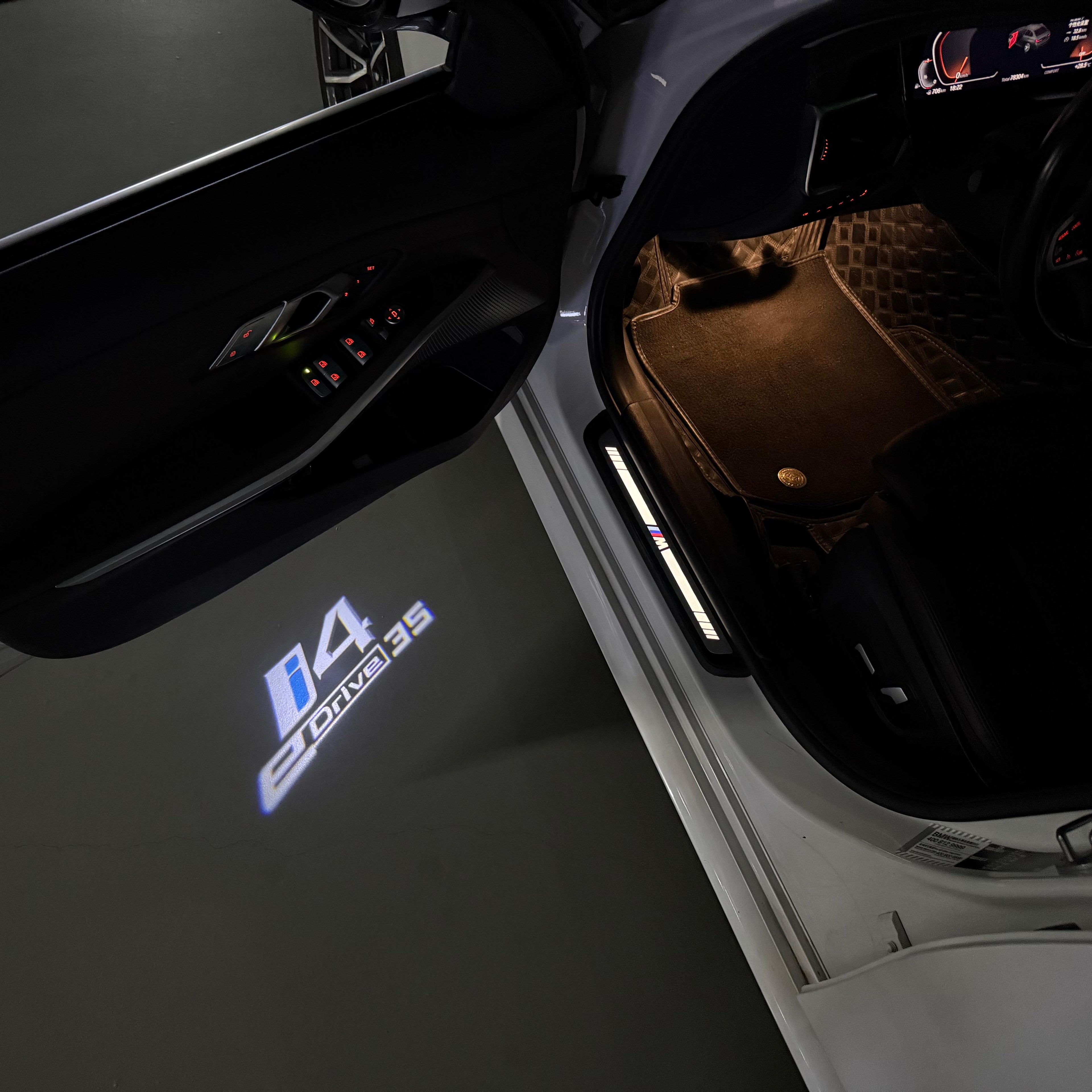 ÉCLAIRAGE DE PROJECTEUR BMW M3 LOGO Nr.24 (quantité 1 = 1 jeux / 2 feux de porte)