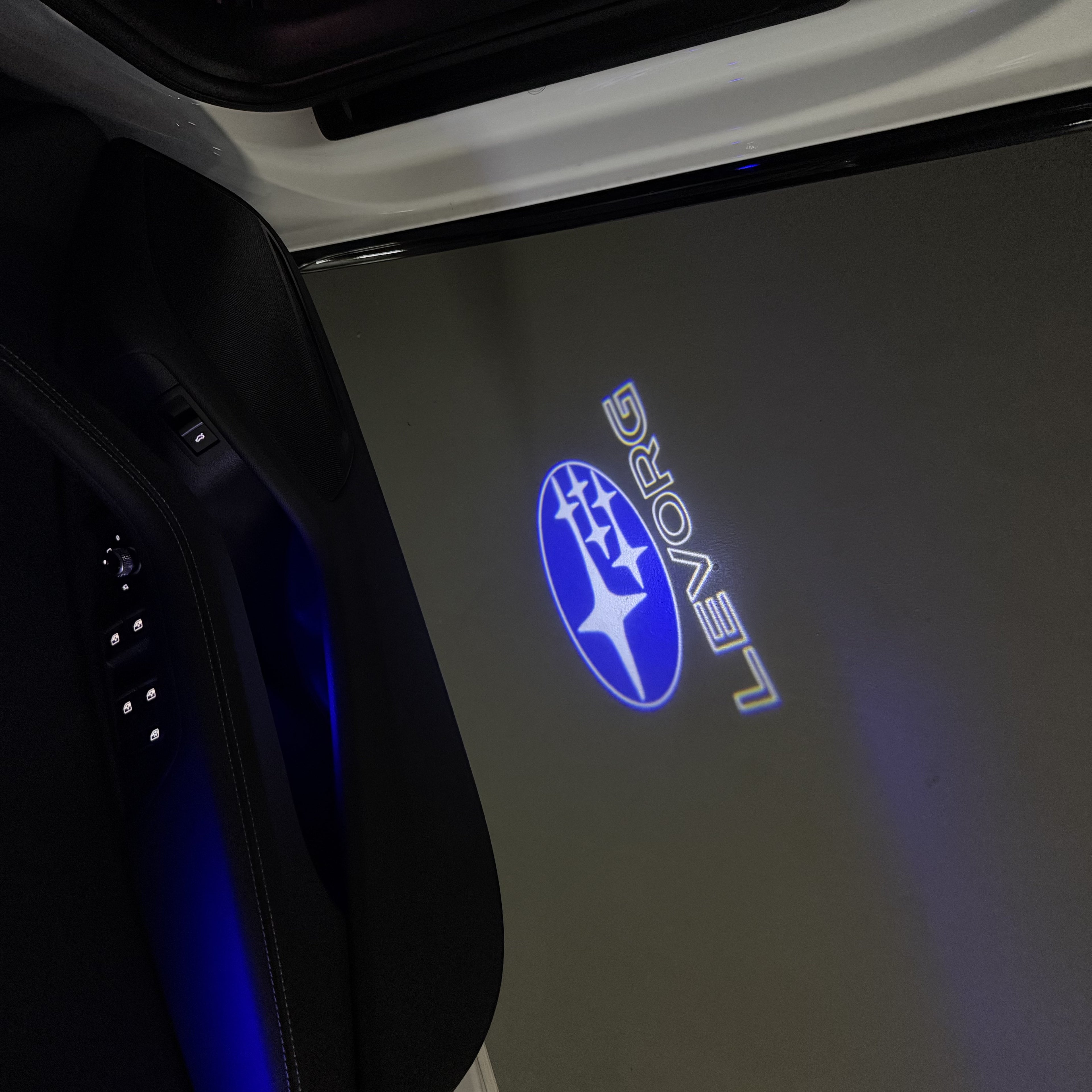 SUBARU LEVORG LOGO PROJECROTR LIGHTS (quantity 1 = 1 sets/2 door lights) Nr.03A15