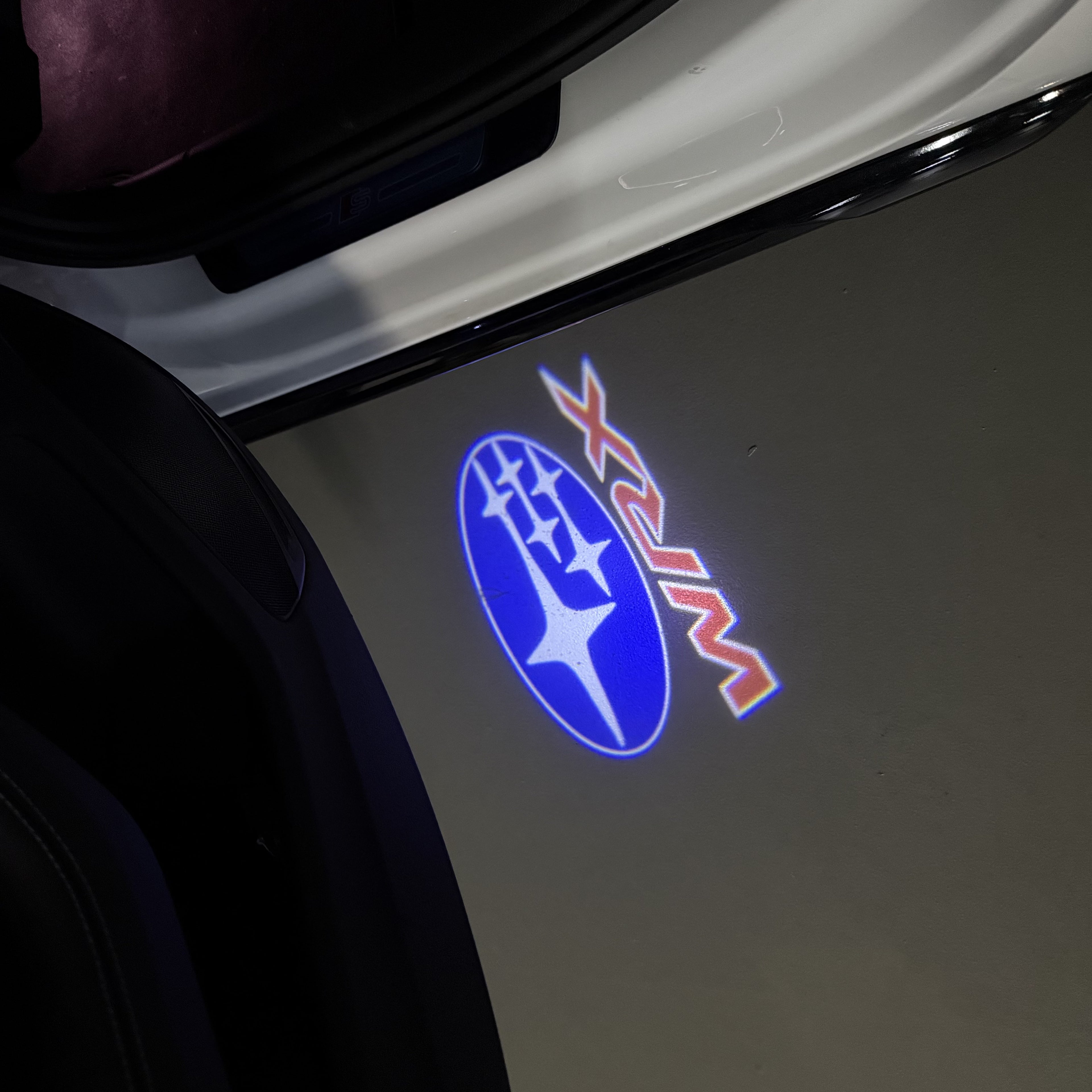 BRZ LOGO PROJECROTR أضواء Nr.03 (الكمية 1 = 1 مجموعات / 2 أضواء الباب)