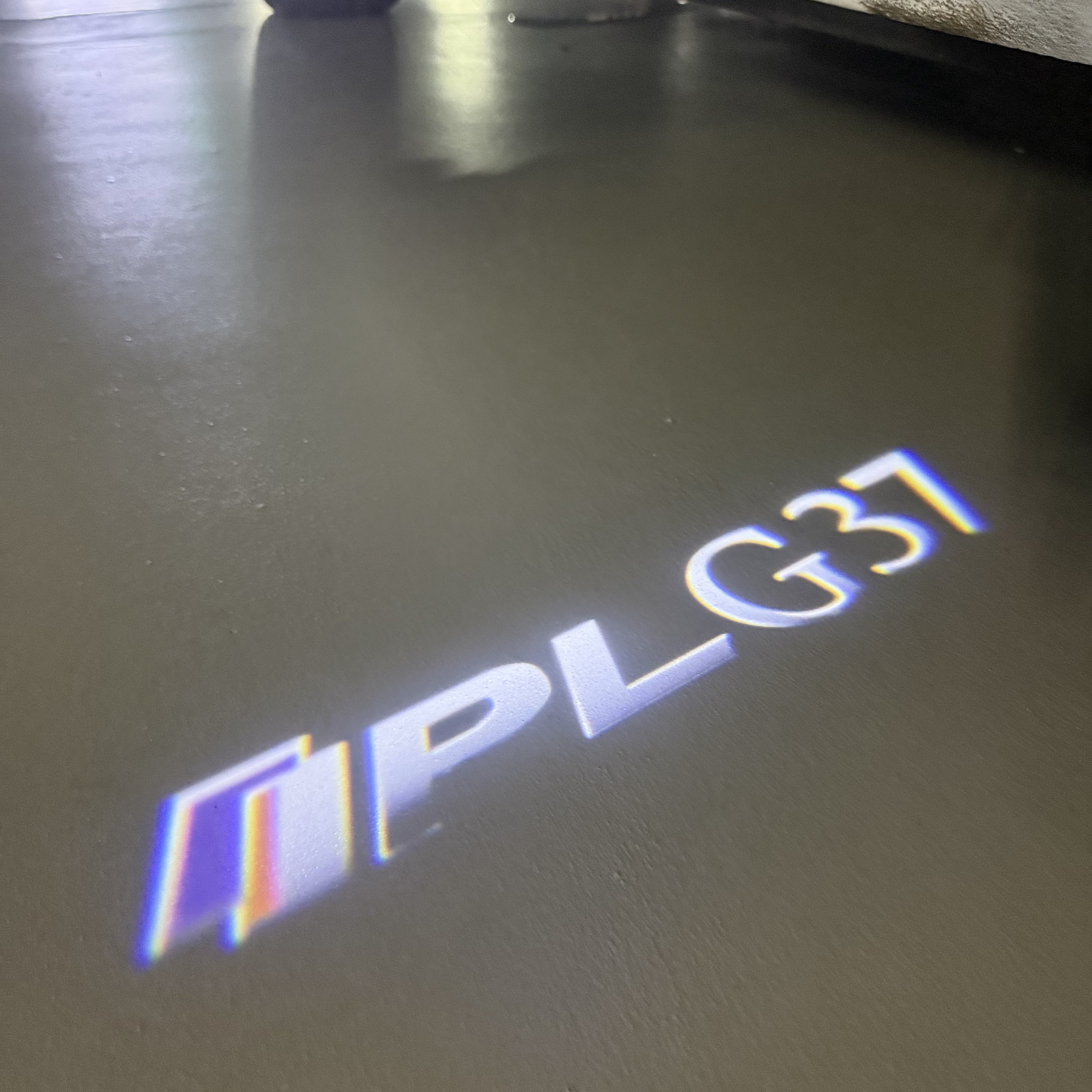 INFINTI QX56 LOGO PROJECROTR LIGHTS Nr.74 (Menge 1 = 1 Sets/2 Türleuchten)
