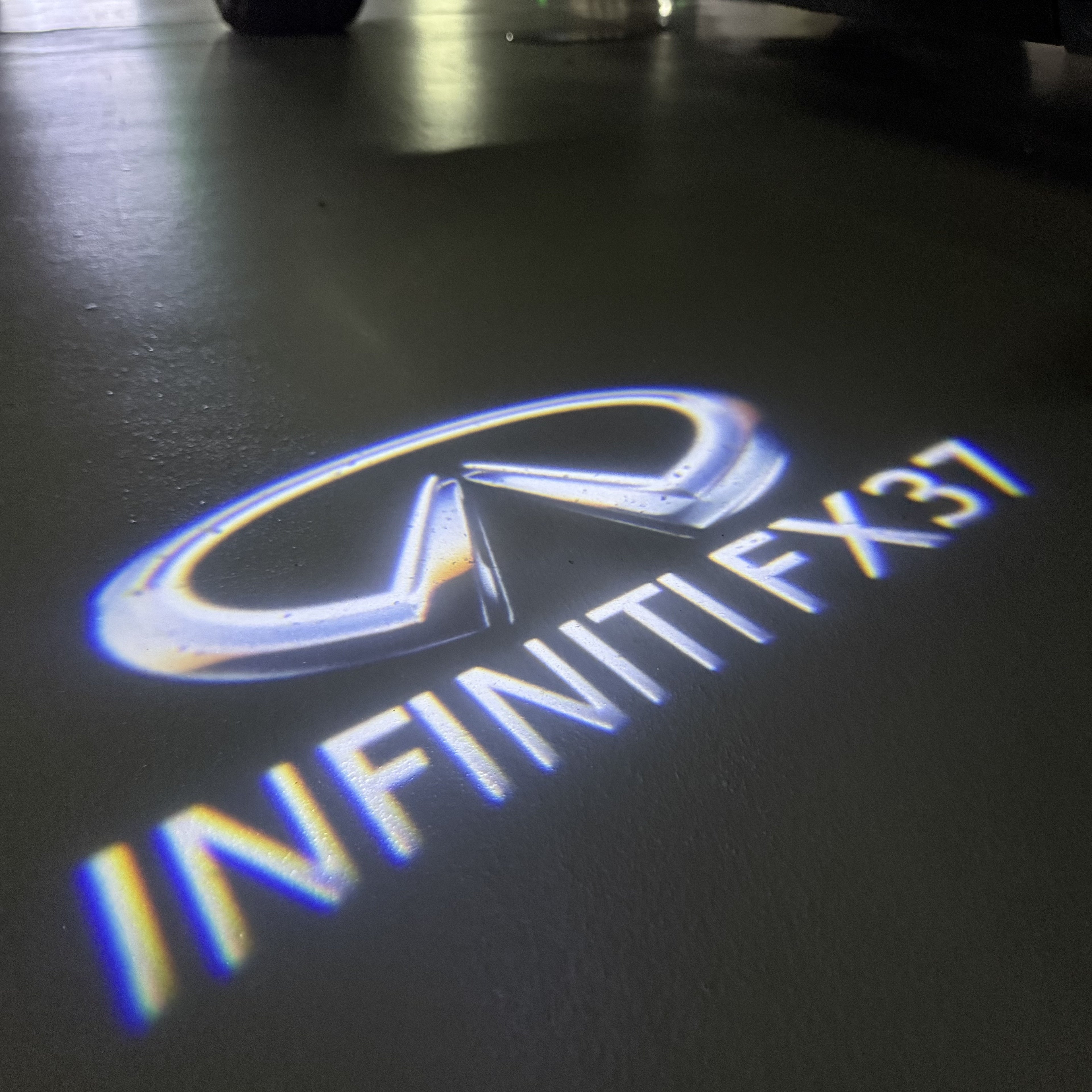 رقم قياسي 74 مصباح الباب مجموعة البند رقم QX56 INFINTI