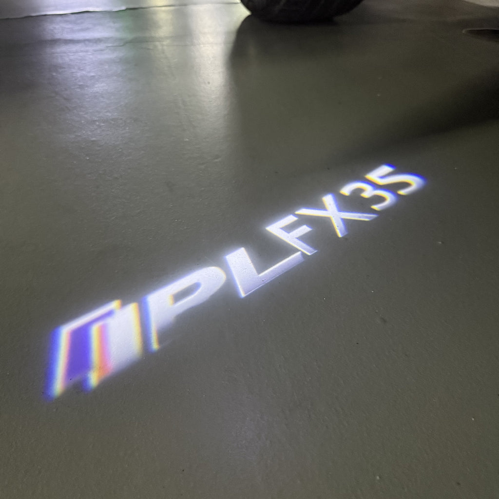 INFINTI QX56 LOGO PROJECROTR LIGHTS Nr.74 (Menge 1 = 1 Sets/2 Türleuchten)