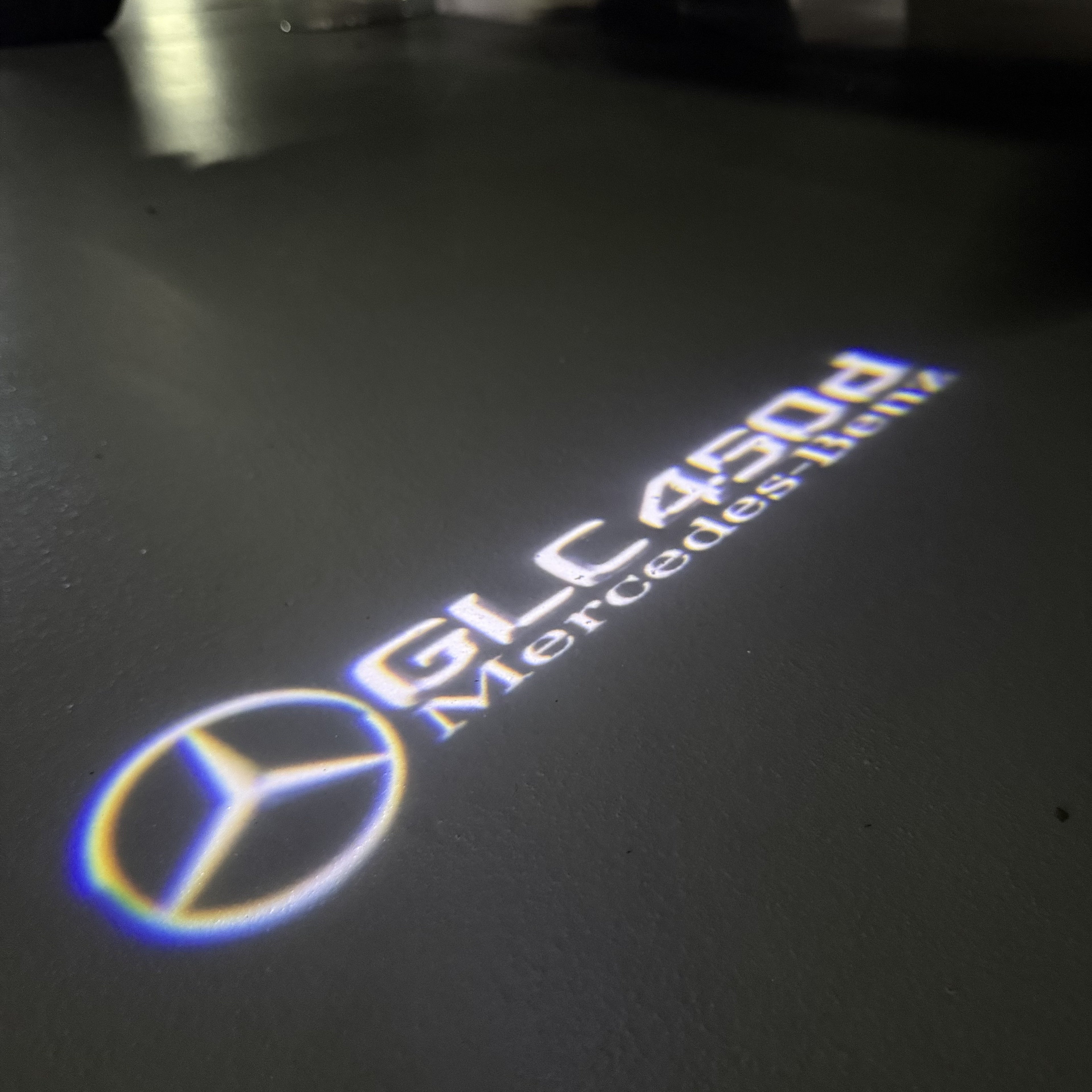 أضواء بروجكتور شعار MERCEDES BENZ رقم 03 (الكمية 1 = 1 مجموعة / 2 أضواء باب)
