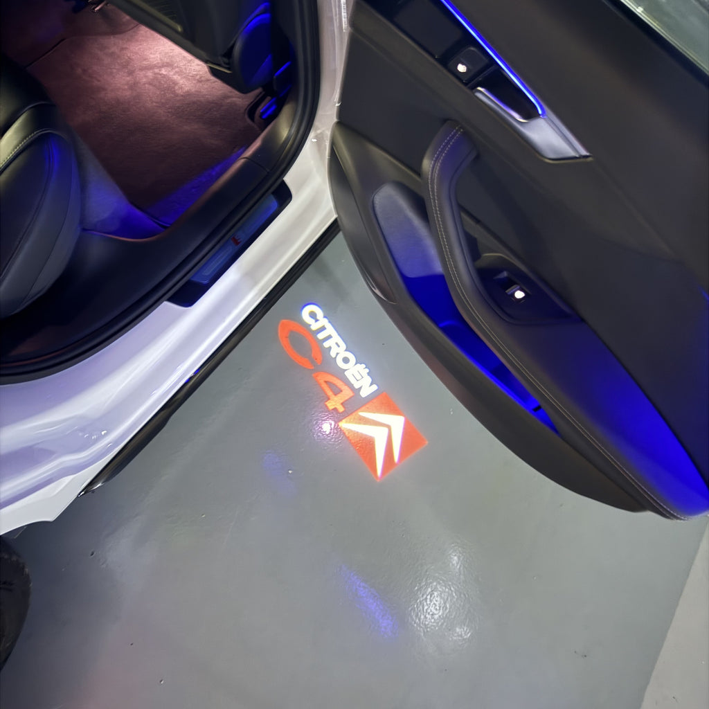 BMW M3 LOGO PROJECTOR LIGHTS Nr.24 (الكمية 1 = 1 مجموعة / 2 أضواء باب)