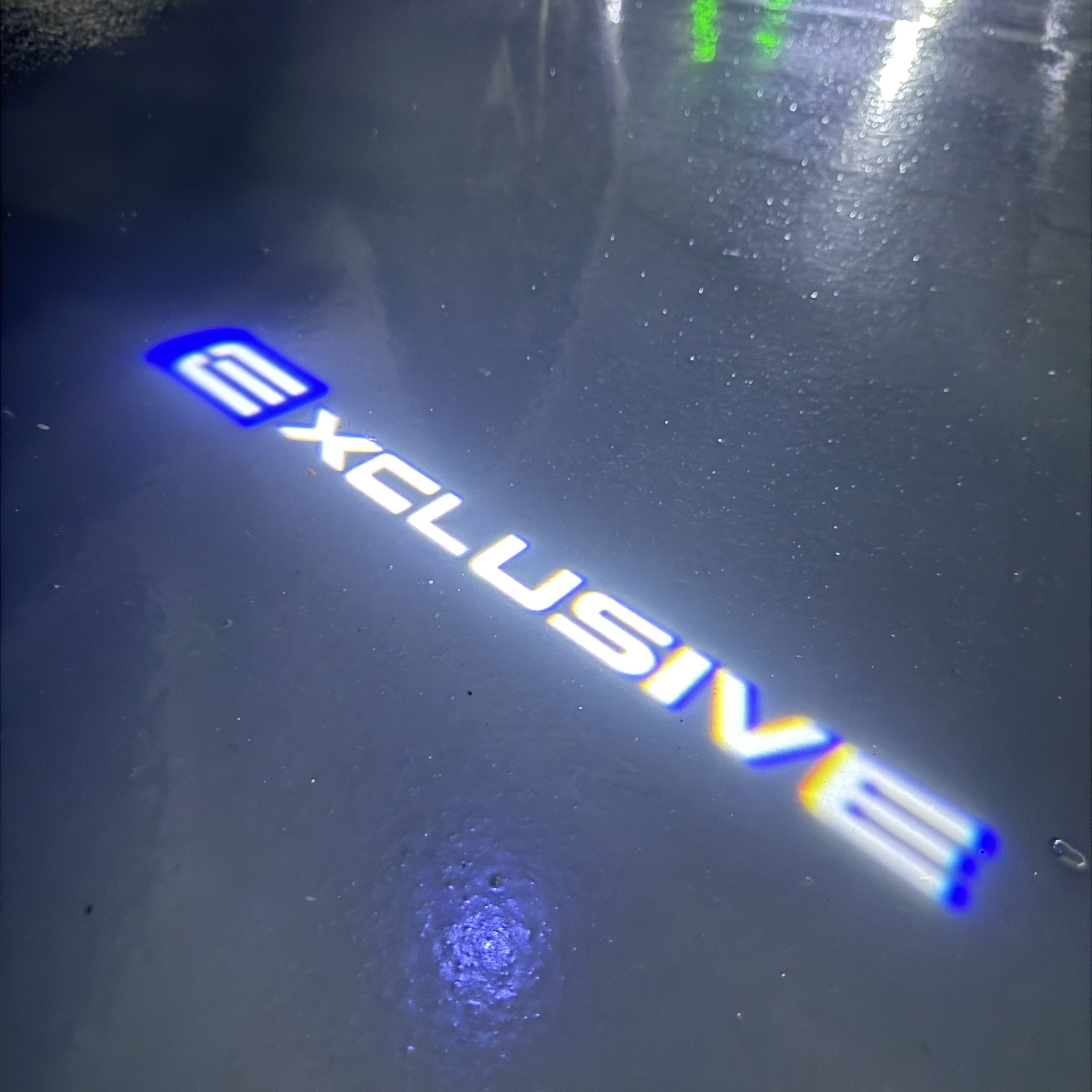 BMW M3 LOGO PROJECTOT LIGHTS Nr.24 (Menge 1 = 1 Sets/2 Türleuchten)