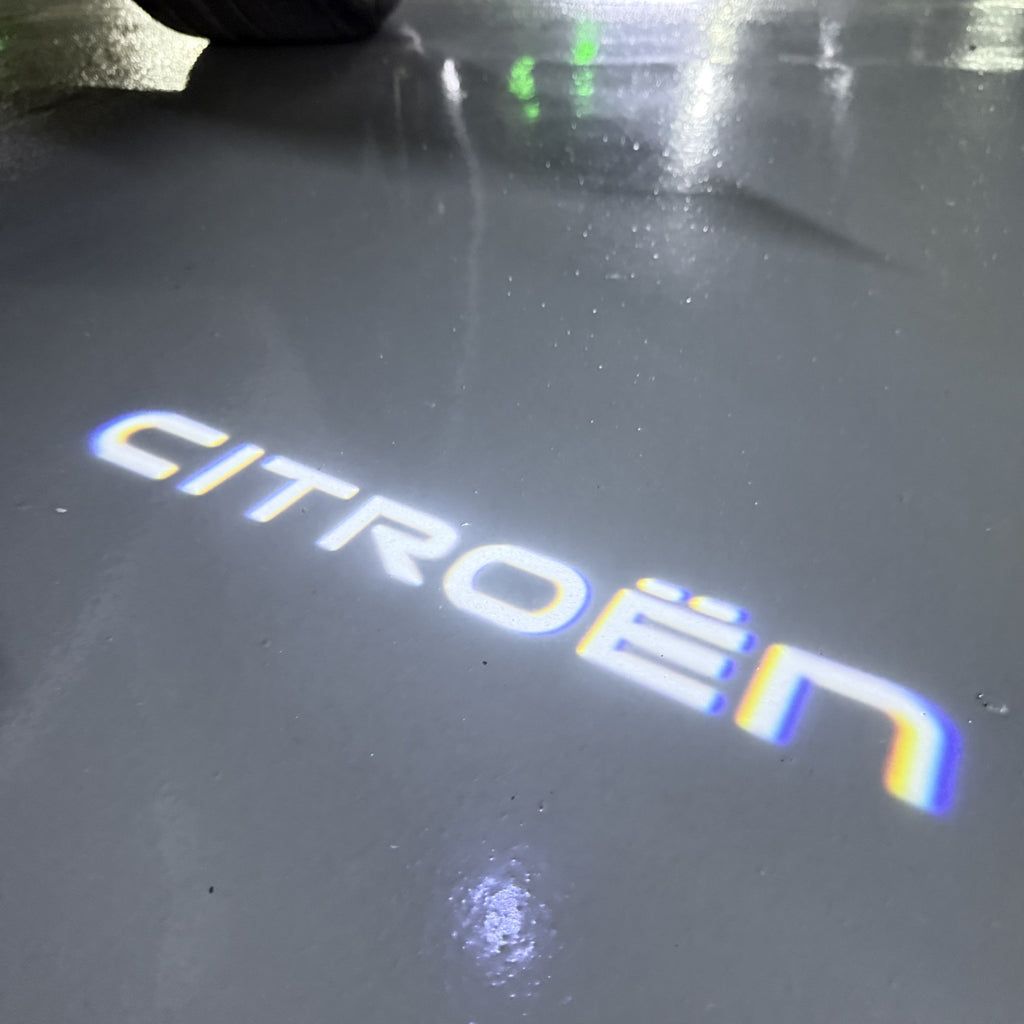 BMW M3 LOGO PROJECTOR LIGHTS Nr.24 (الكمية 1 = 1 مجموعة / 2 أضواء باب)
