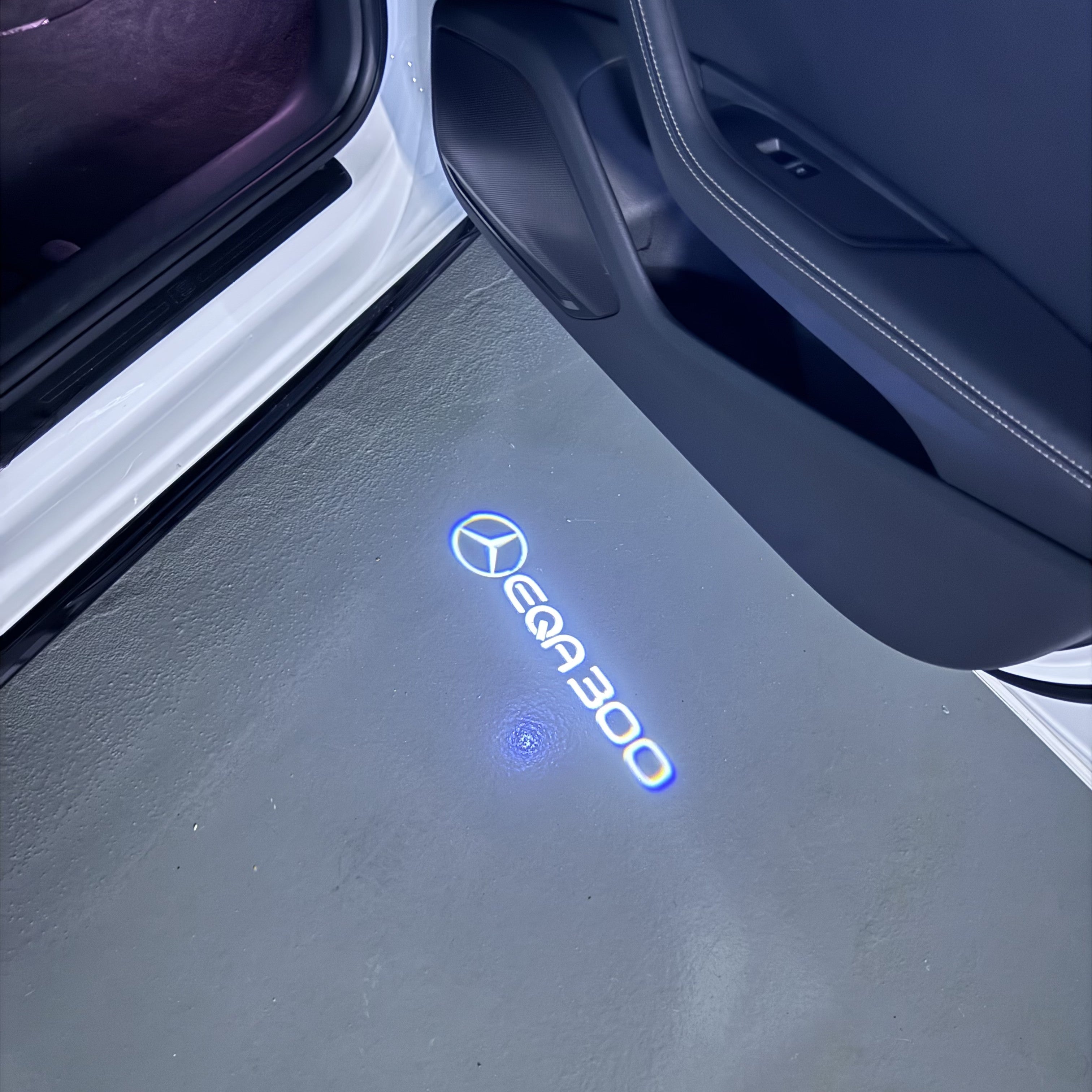 أضواء بروجكتور شعار MERCEDES BENZ رقم 03 (الكمية 1 = 1 مجموعة / 2 أضواء باب)