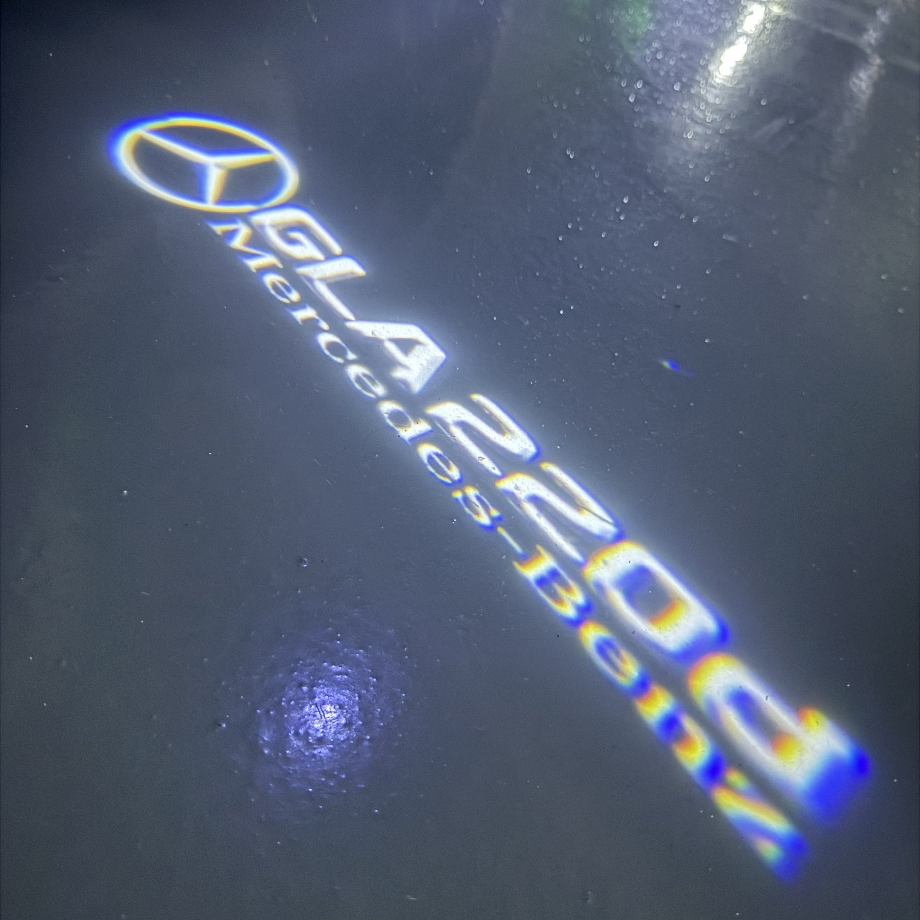 أضواء بروجكتور شعار MERCEDES BENZ رقم 03 (الكمية 1 = 1 مجموعة / 2 أضواء باب)