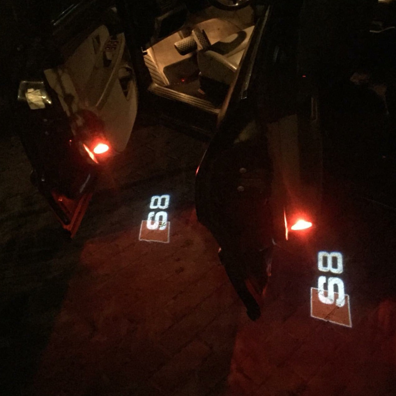 AUDI LOGO PROJECT LIGHTS Nr.29 (quantità 1= 2 Logo Films /2 porta luci）