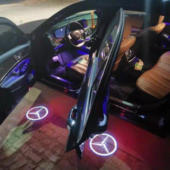MERCEDES BENZ LOGO PROJECTOT LIGHTS Nr.12 (الكمية 1 = 1 مجموعات/2 أضواء الباب)