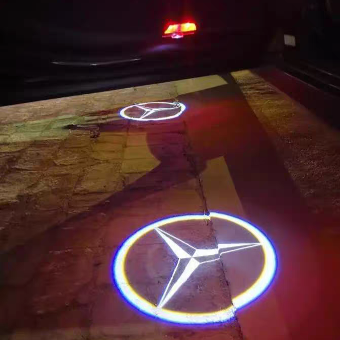 MERCEDES BENZ LOGO PROJECTOT LIGHTS Nr.12 (الكمية 1 = 1 مجموعات/2 أضواء الباب)