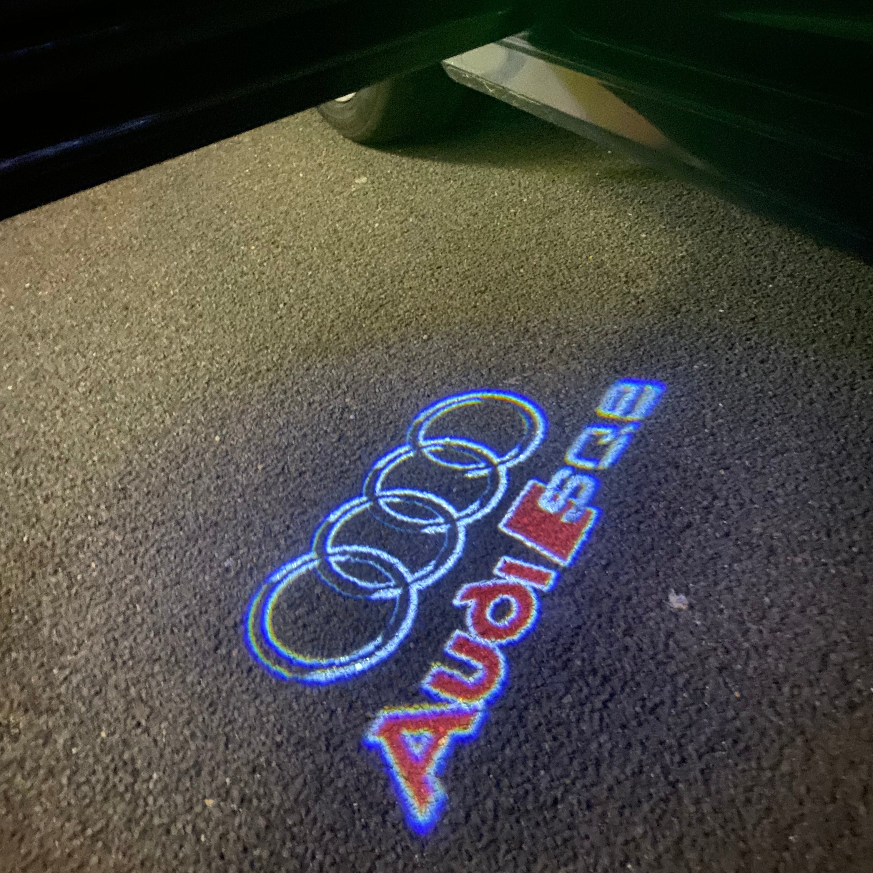 Lampe de projection du logo Audi no 255 (qty.1 = 2 films de logo / 2 lampes de porte)
