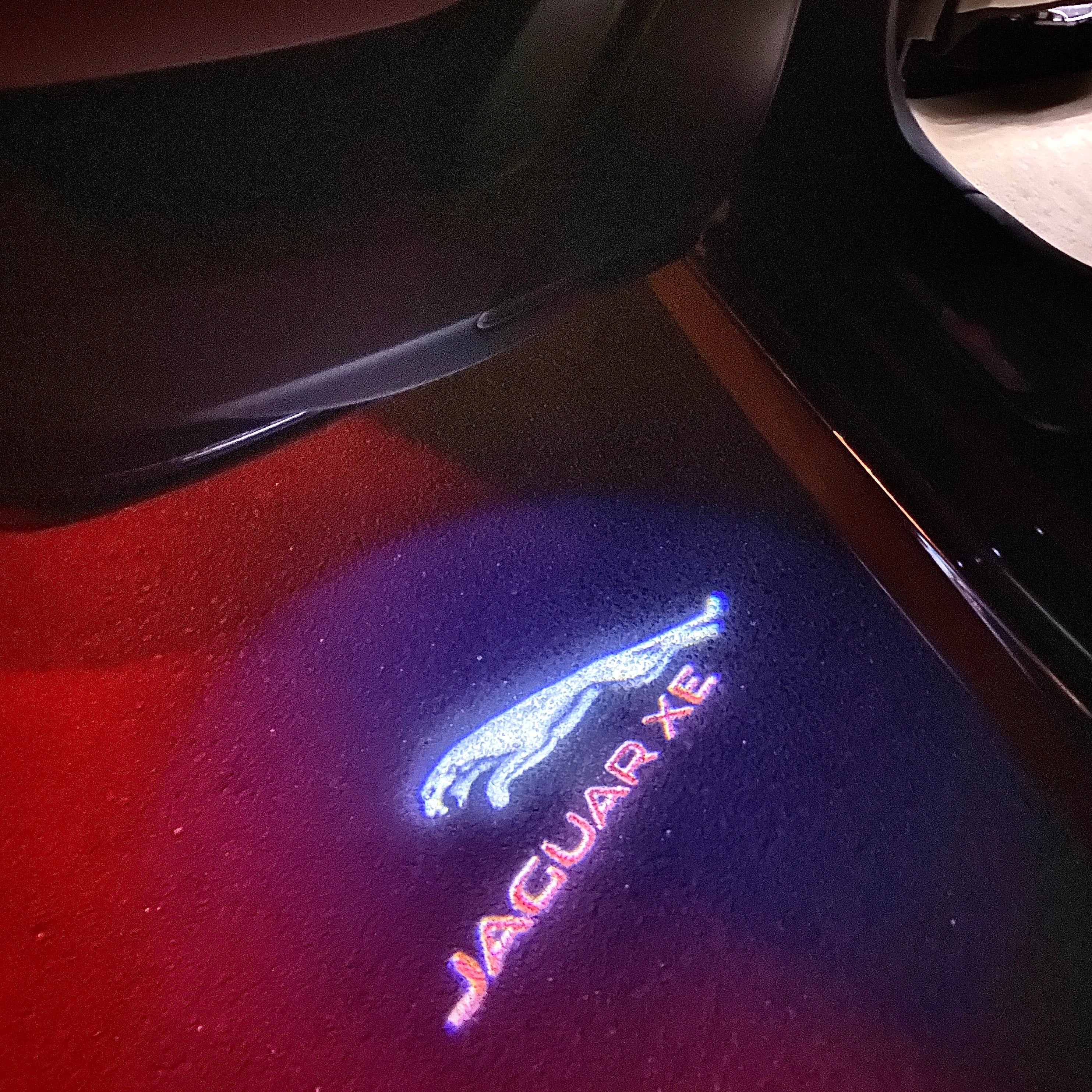 JAGUAR LOGO PROJECROTR LIGHTS Nr.21 (quantité 1 = 1 ensemble/2 feux de porte)