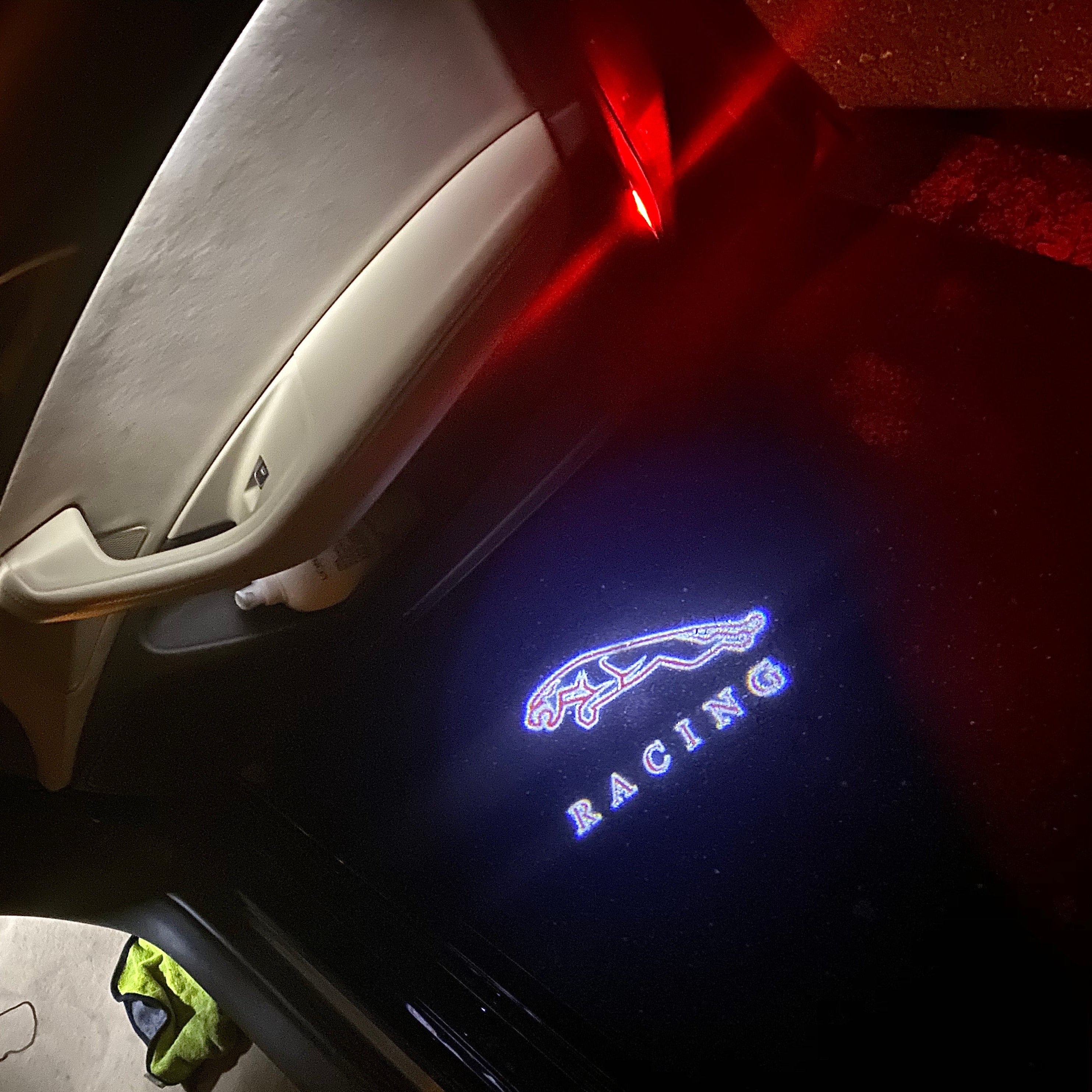 JAGUAR LOGO PROJECTOR LIGHTS Nr.37 (quantité 1 = 1 jeux / 2 lumières de porte)