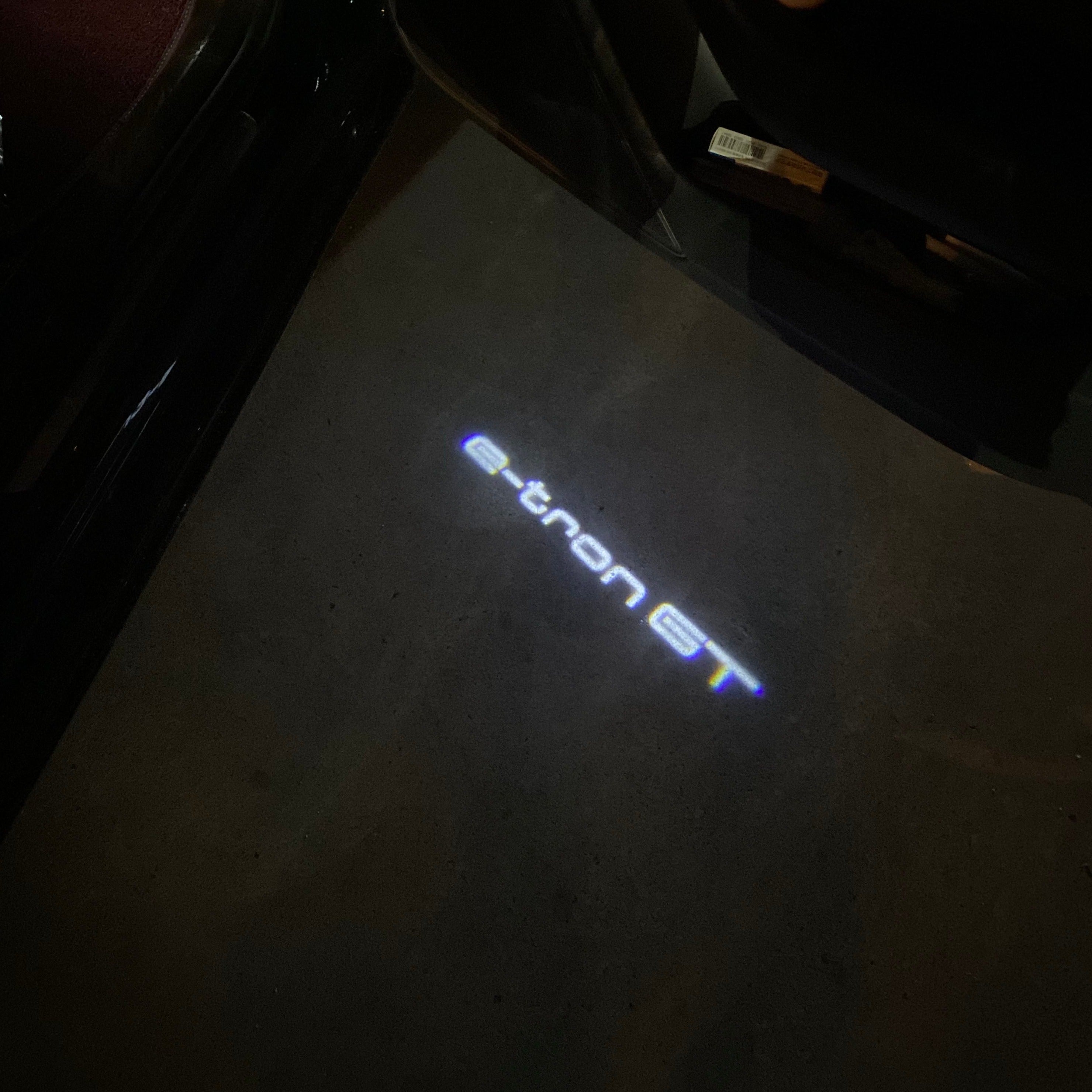 AUDI LOGO PROJECTOT LIGHTS Nr.19 (quantità 1 = 2 Logo Films /2 luci porta)