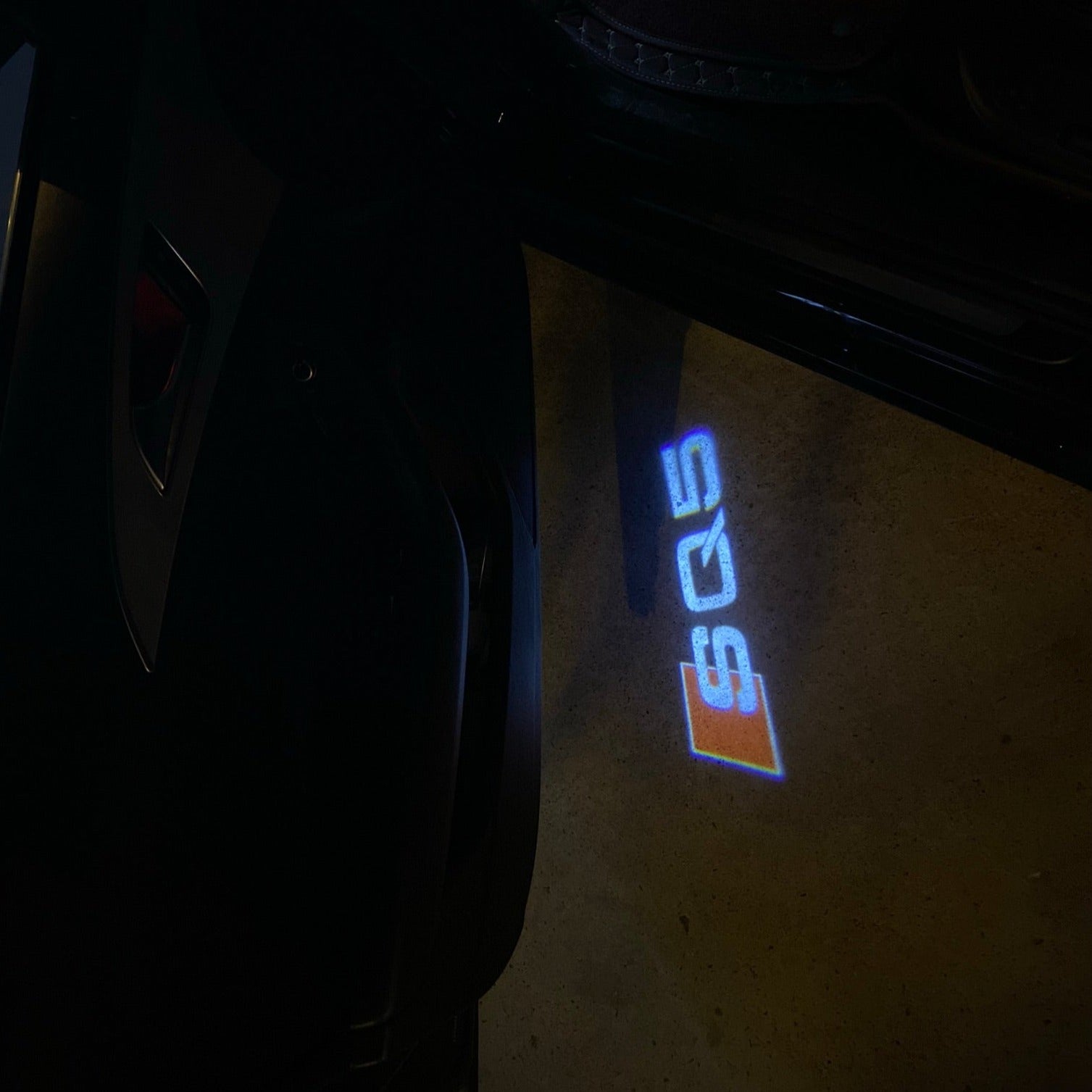 AUDI LOGO PROJECT LIGHTS Nr.58 (quantità 1= 2 Logo Films /2 porta luci）
