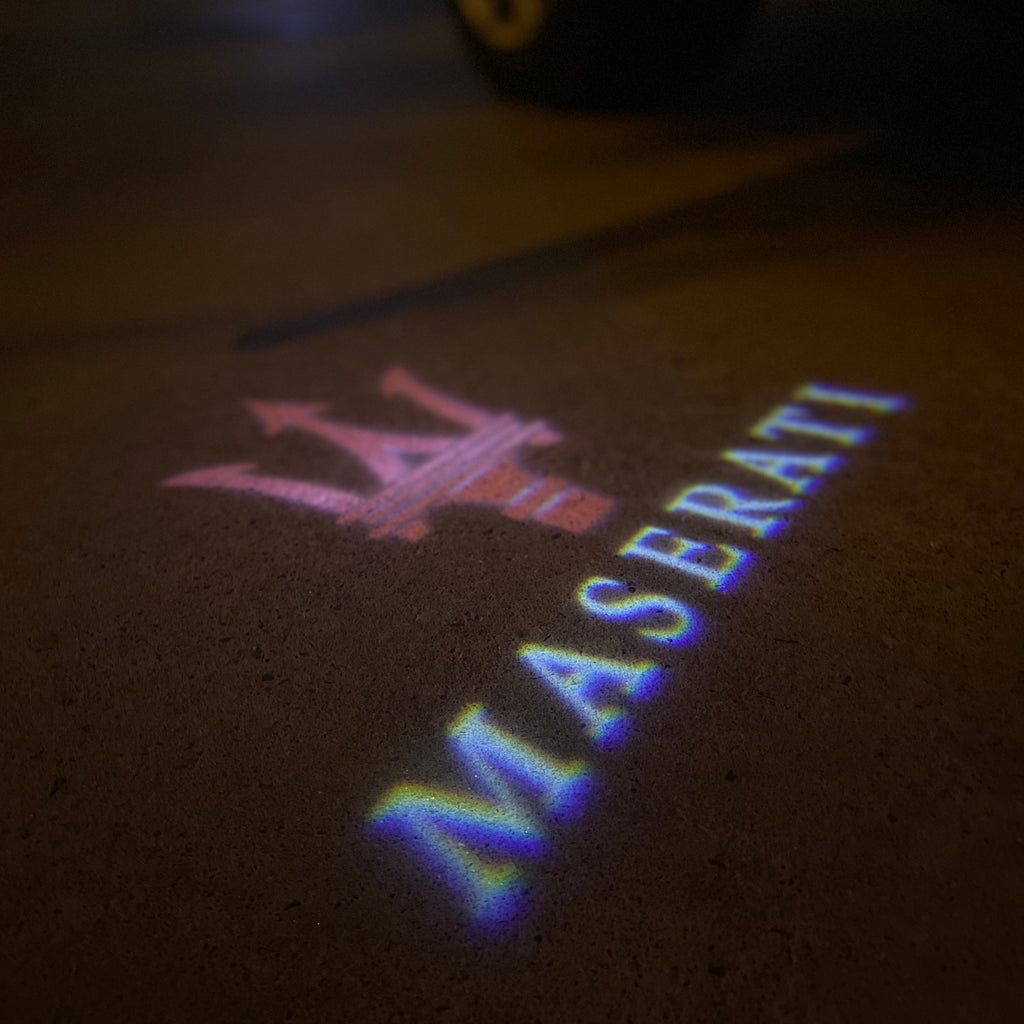 Maserati LOGO PROJECROTR LIGHTS Nr.02 (cantidad 1 = 1 juego/2 luces de puerta)