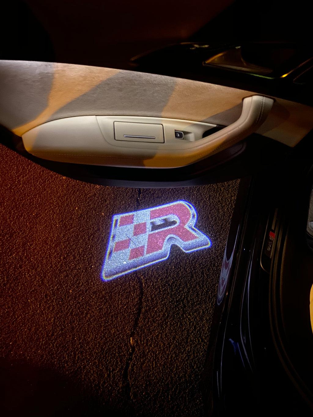 Volkswagen door LAMP R logo No. 149 (Number 1 = 2 logotipos Film / 2 door LAMP)