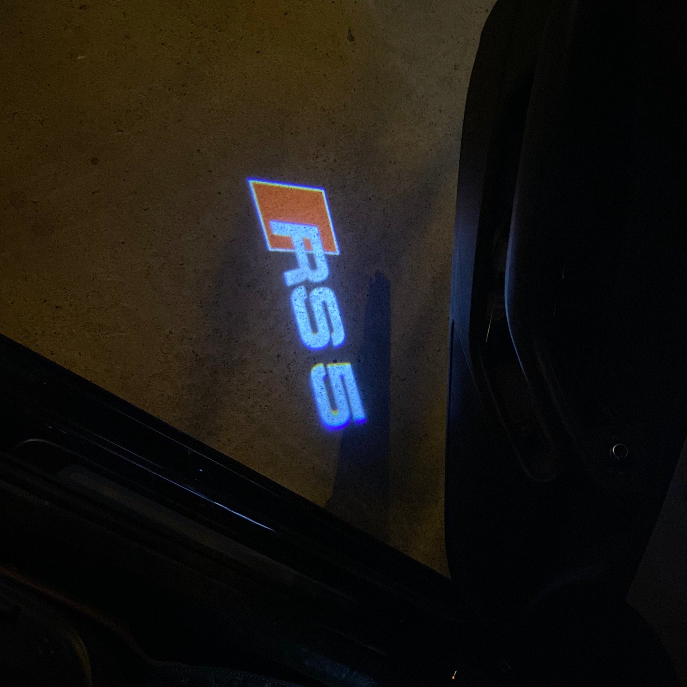AUDI LOGO PROJEKTOT LIGHTS Nr.54 (Menge 1 = 2 Logo Films /2 Türlichter im Kombi-Raum 652899;