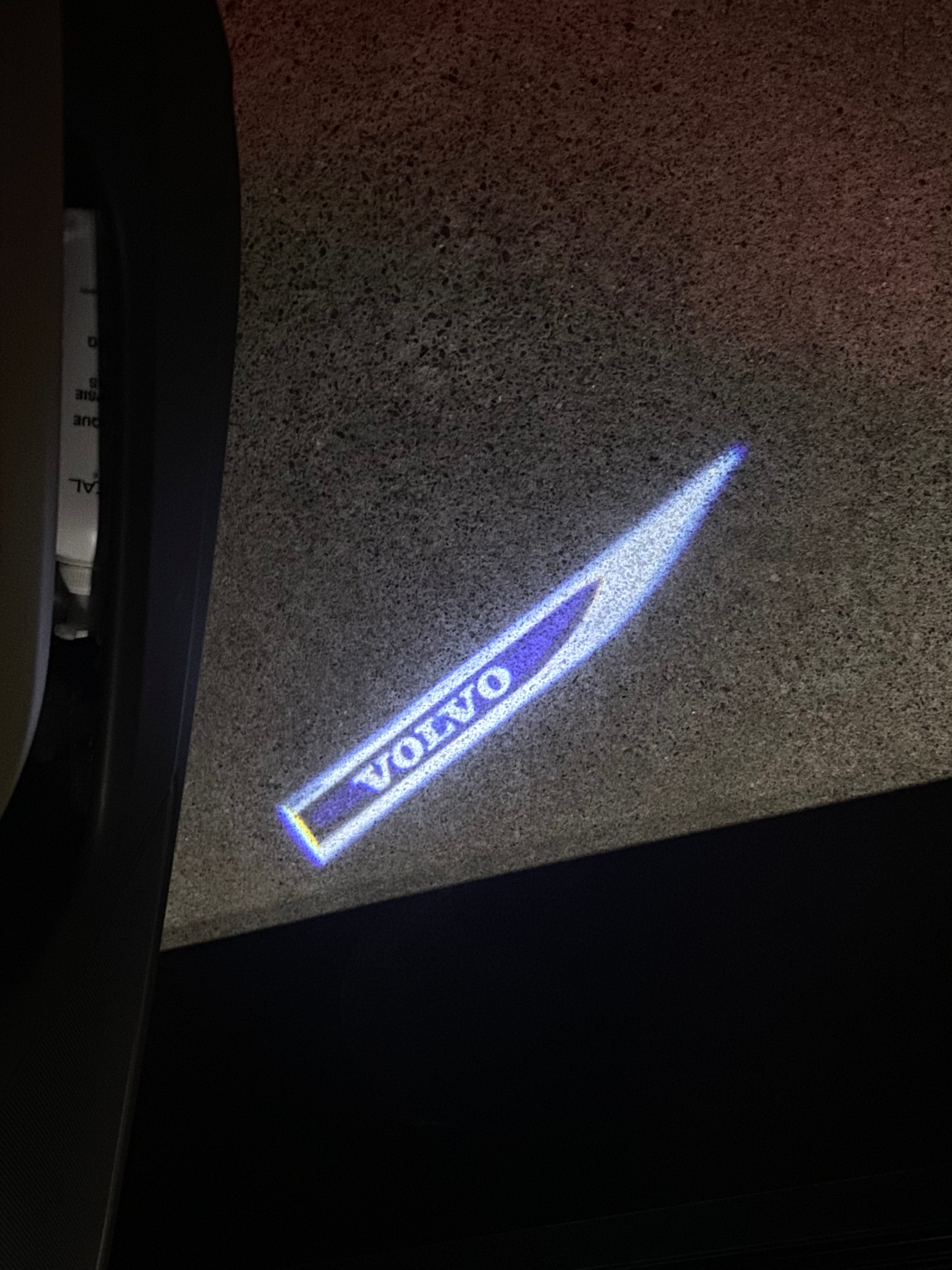 Volvo LOGO PROJECROTR LIGHTS Nr.139 (cantidad 1 = 2 logo película / 2 luces de puerta)