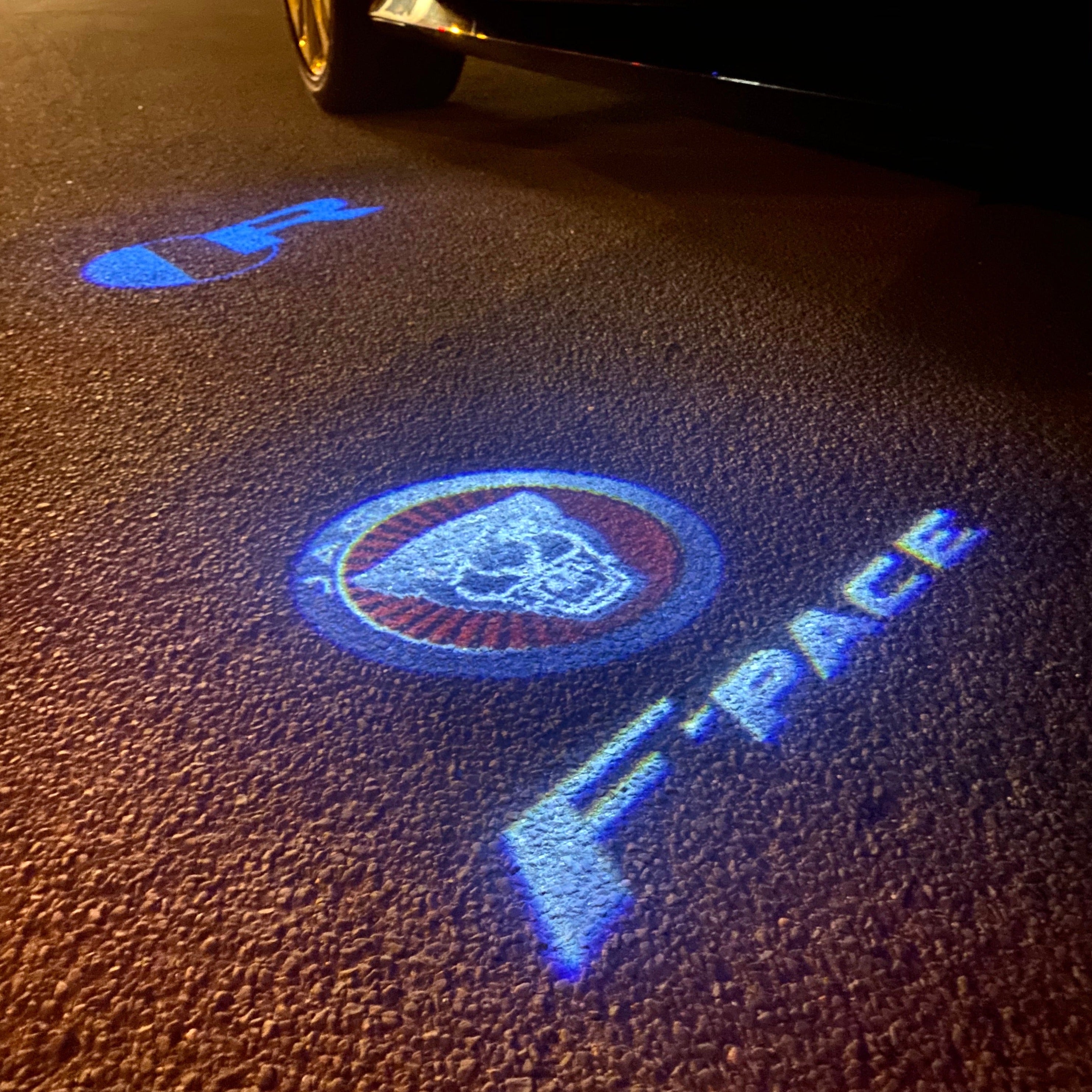 JAGUAR LOGO PROJECROTR LIGHTS Nr.113 (cantidad 1 = 1 juego/2 luces de puerta)