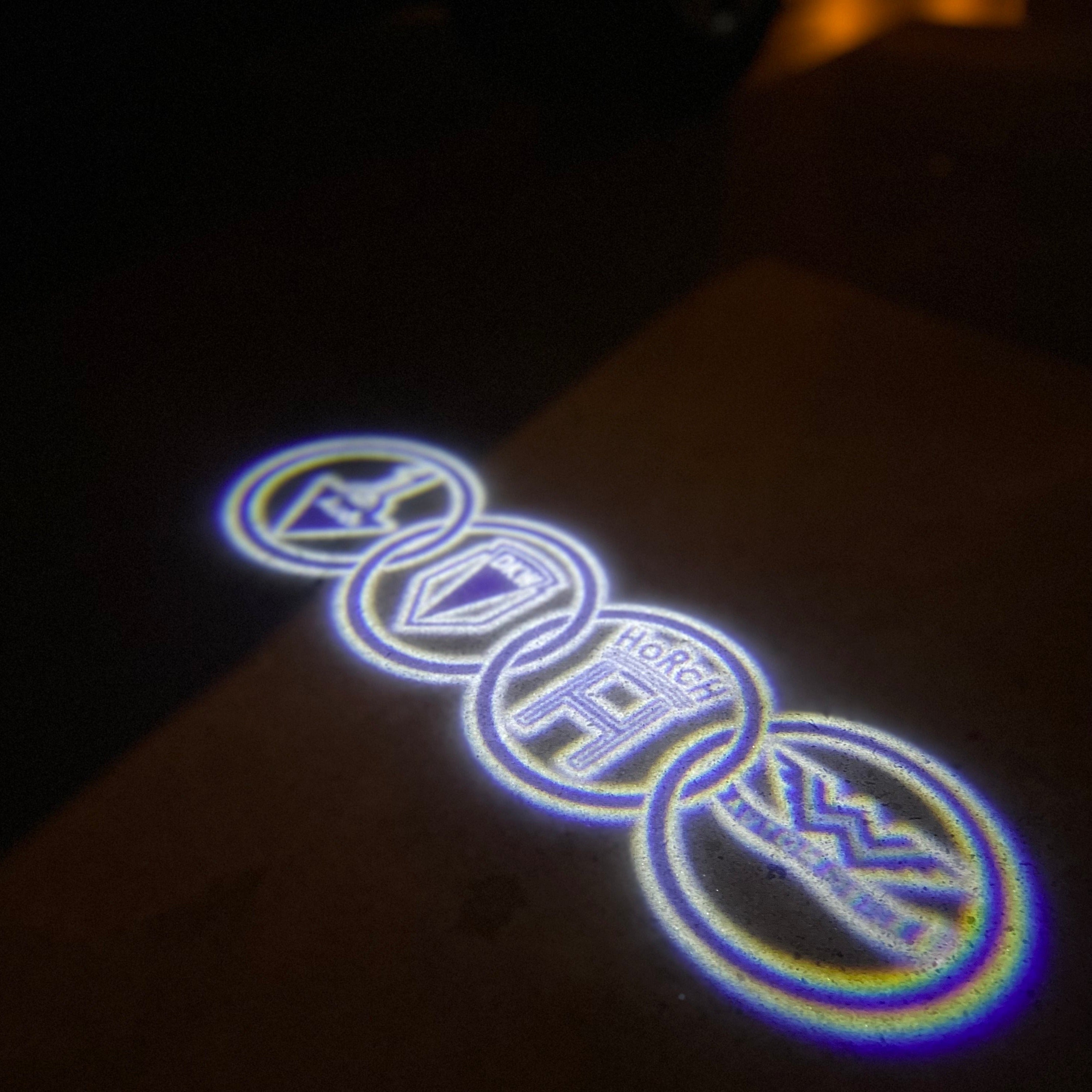 AUDI LOGO PROJECTOT LIGHTS Nr.19 (quantità 1 = 2 Logo Films /2 luci porta)