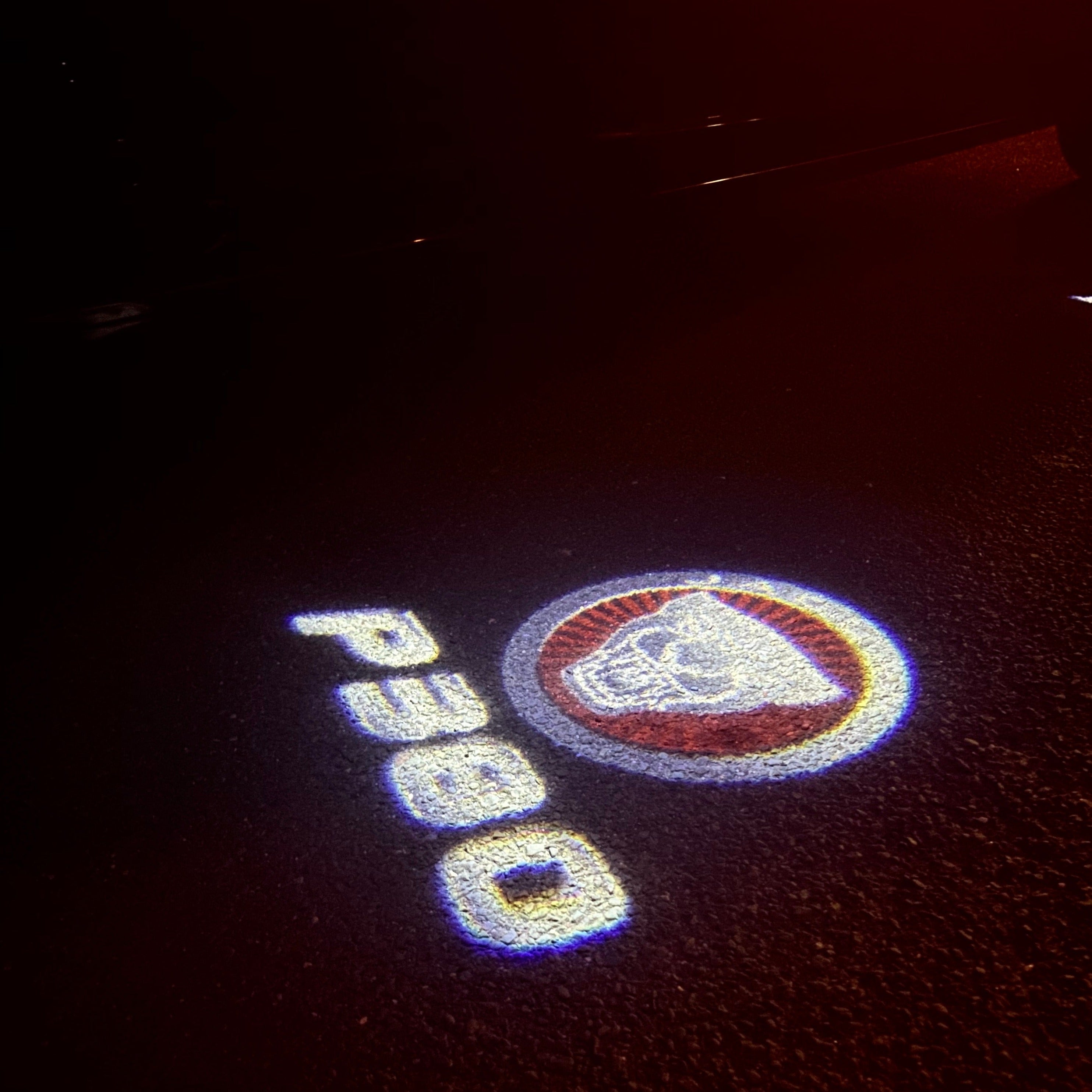 JAGUAR LOGO مشروع الاضواء Nr.94 (الكمية 1 = 1 مجموعة / 2 أضواء للباب 2)