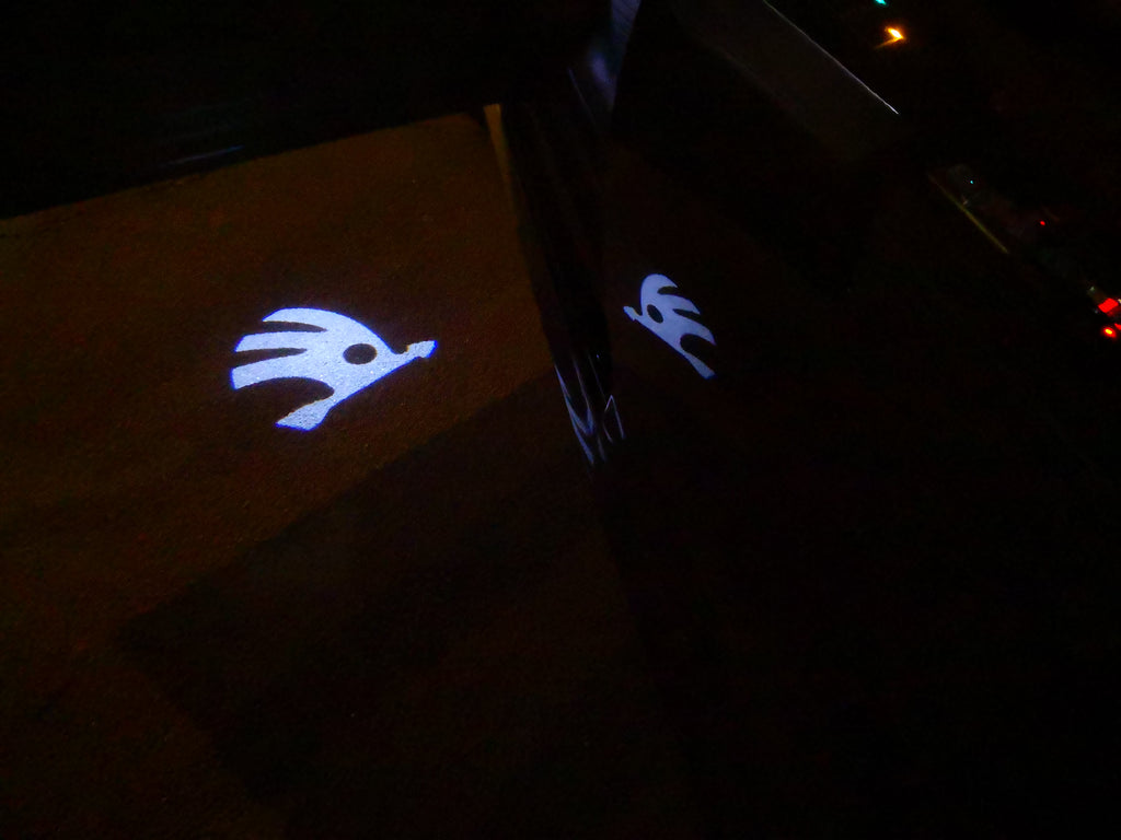 SKODA LOGO PROJECTOT LIGHTS Nr.07 (quantità 1 = 2 Logo Film / 2 luci porta)