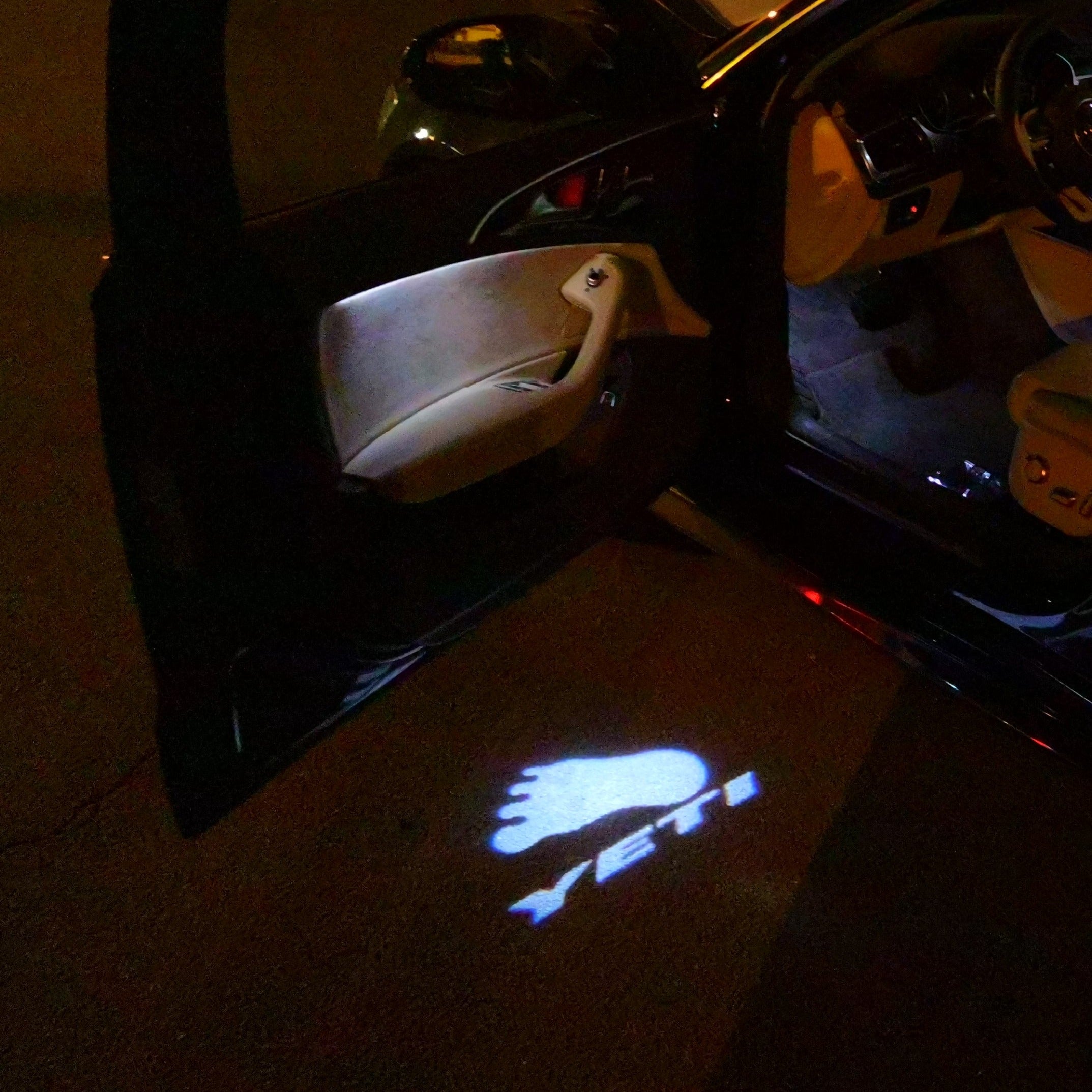 SKODA LOGO PROJECTOT LIGHTS Nr.71 (الكمية 1 = 2 شعار فيلم / 2 أضواء الباب)