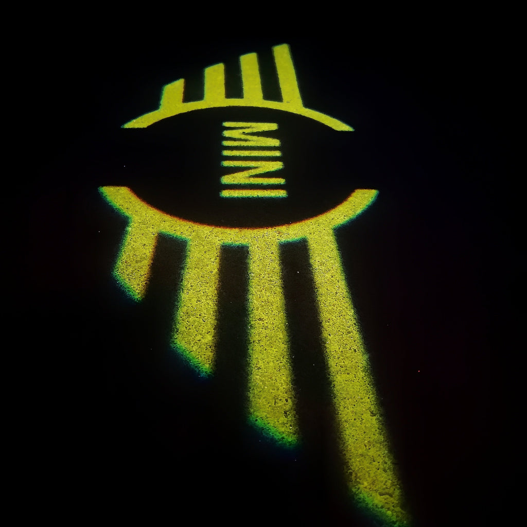 MINI LOGO PROJECROTR LIGHTS Nr.85 (cantidad 1 = 2 logo película / 2 luces de puerta)