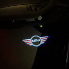 MINI LOGO PROJECROTR LIGHTS Nr.05 (cantidad 1 = 2 logo película / 2 luces de puerta)
